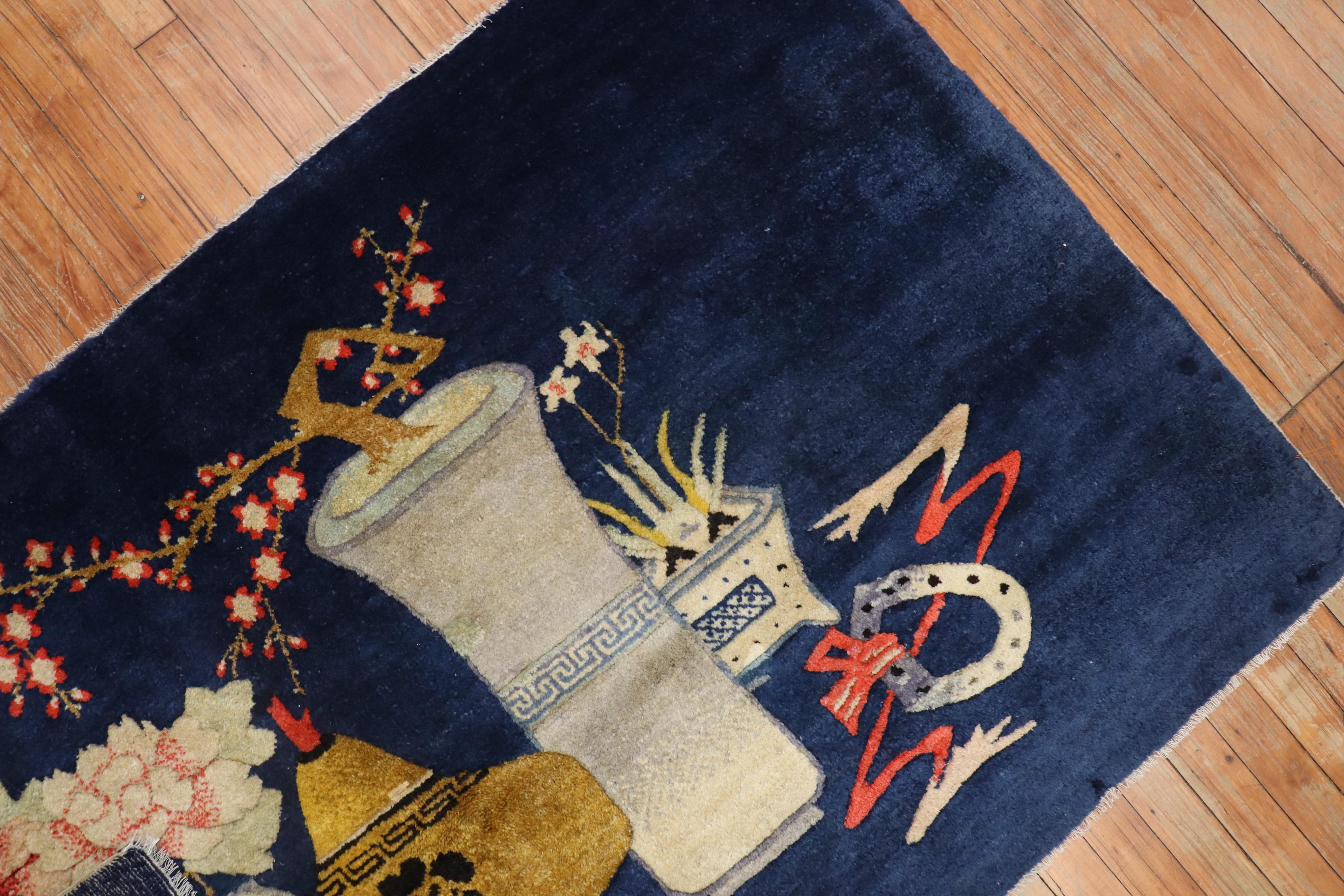 Early 20th Century Khotan Flower Vase Rug In Good Condition In New York, NY