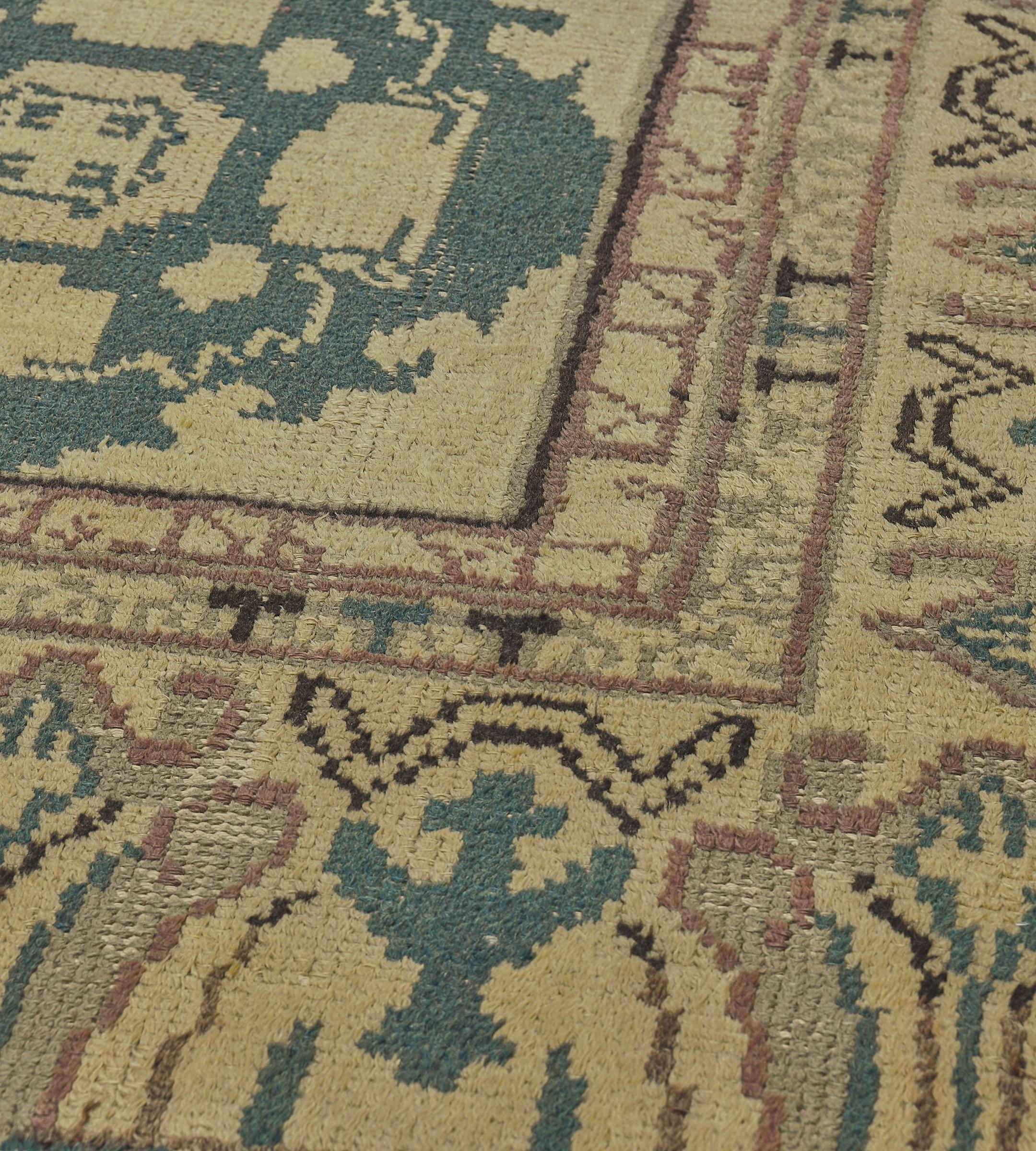 Early 20th Century Khotan Rug from East Turkestan For Sale 4