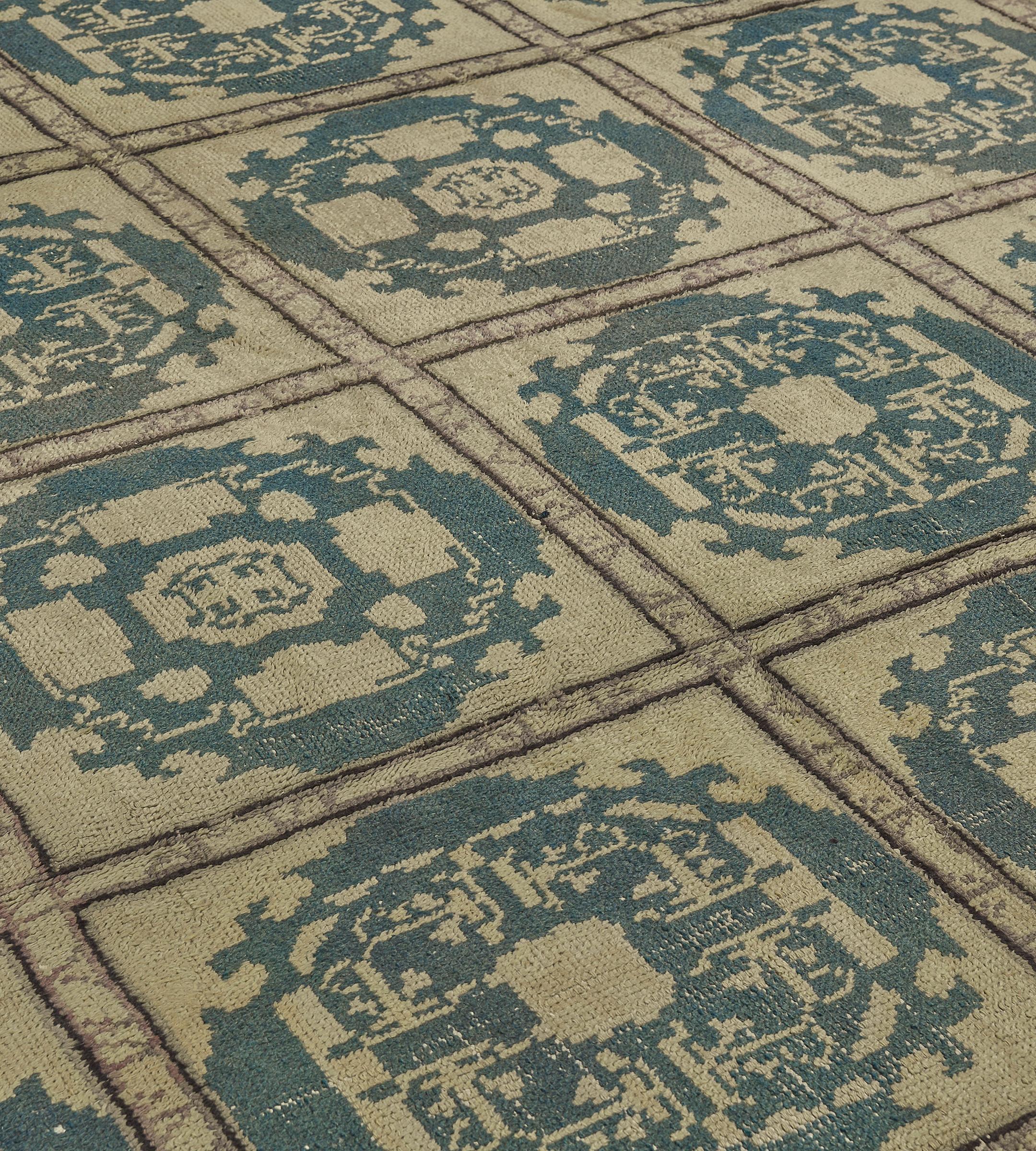 Early 20th Century Khotan Rug from East Turkestan For Sale 2