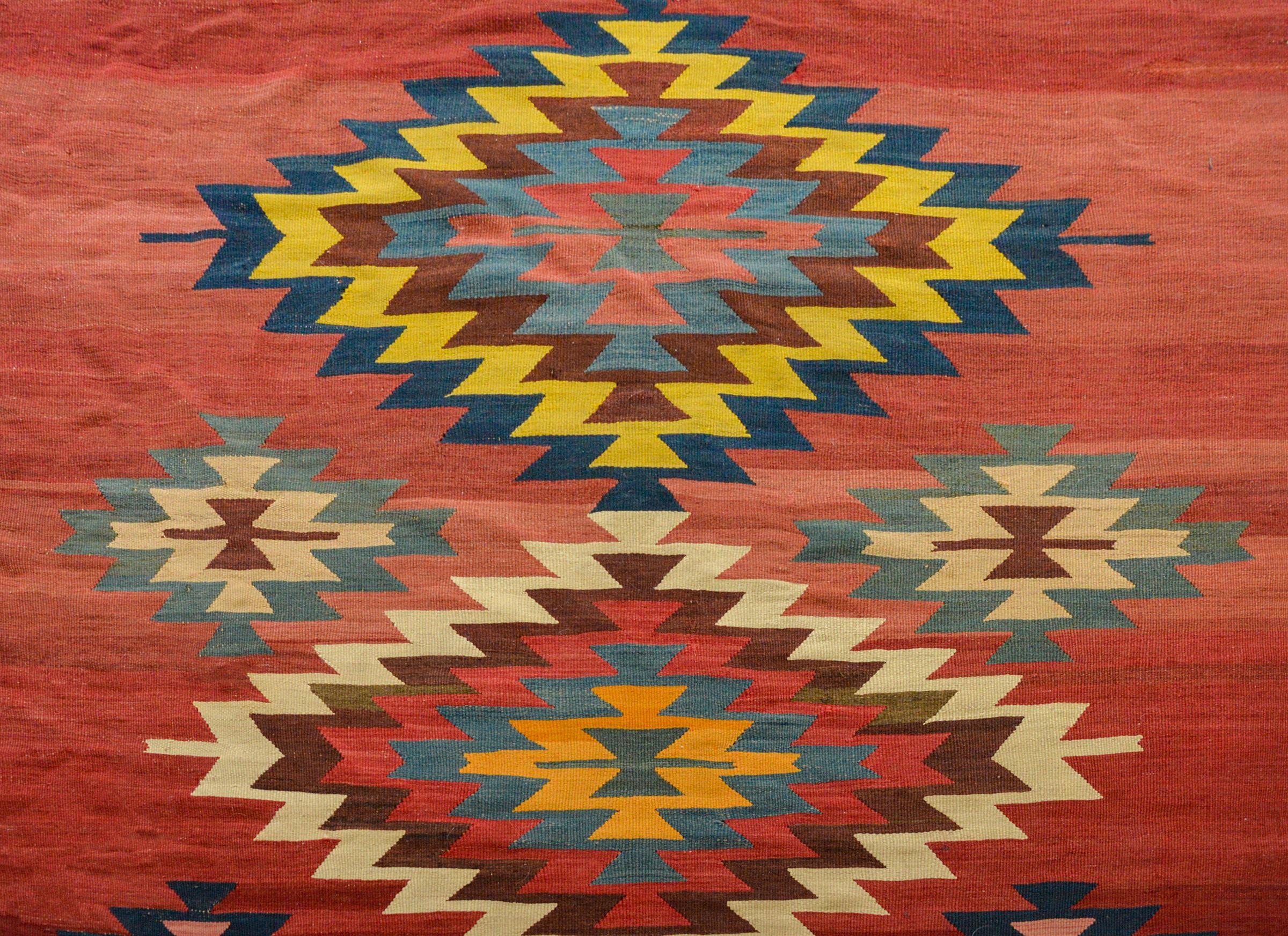 Early 20th Century Kilim Runner In Good Condition For Sale In Chicago, IL