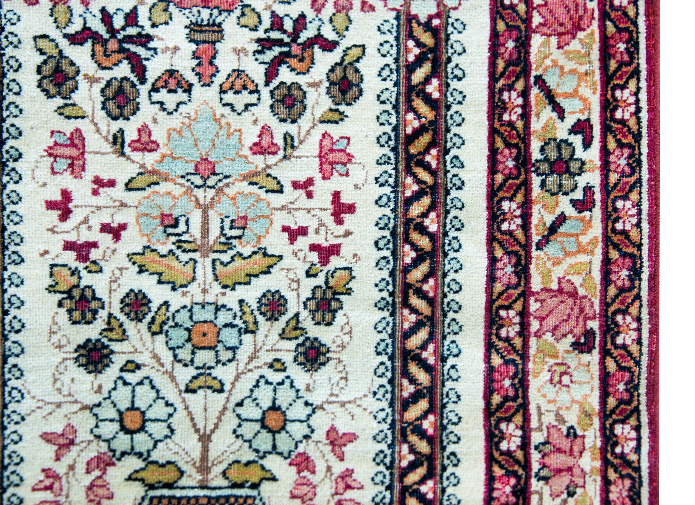 Wool Early 20th Century Kirman Rug For Sale