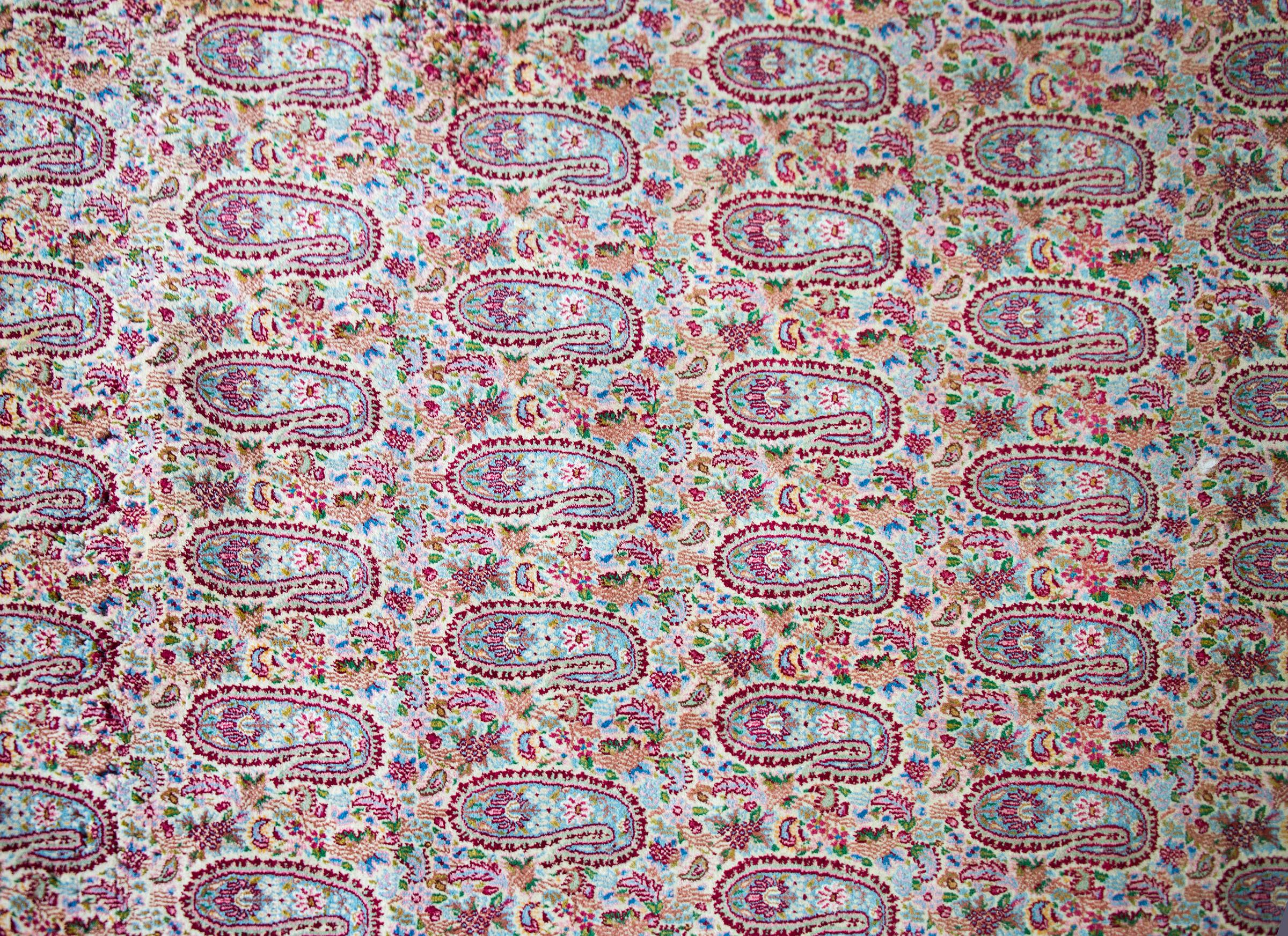 Kirman-Teppich des frühen 20. Jahrhunderts (Wolle) im Angebot