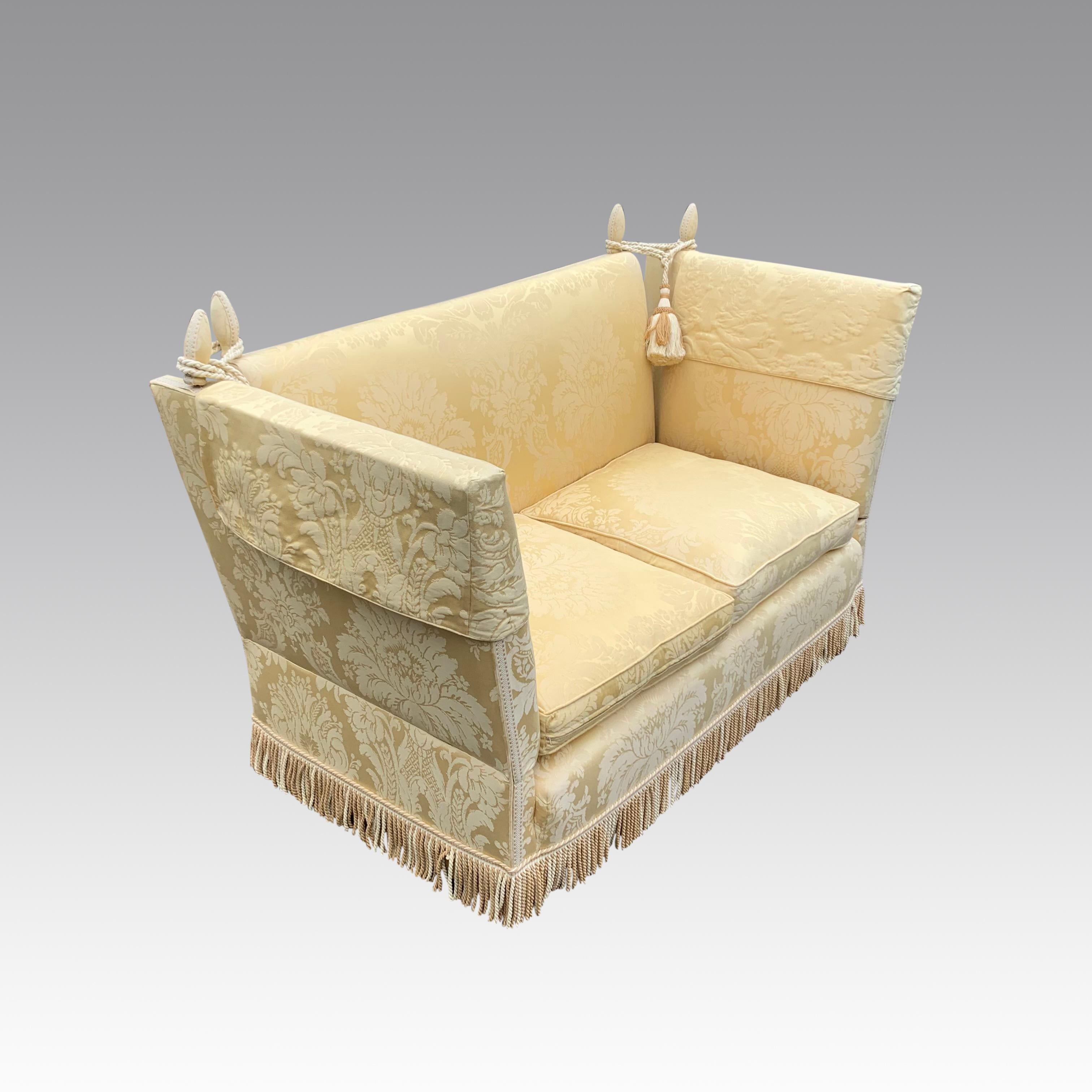Knole-Sofa, frühes 20. Jahrhundert im Zustand „Gut“ in Folkestone, GB