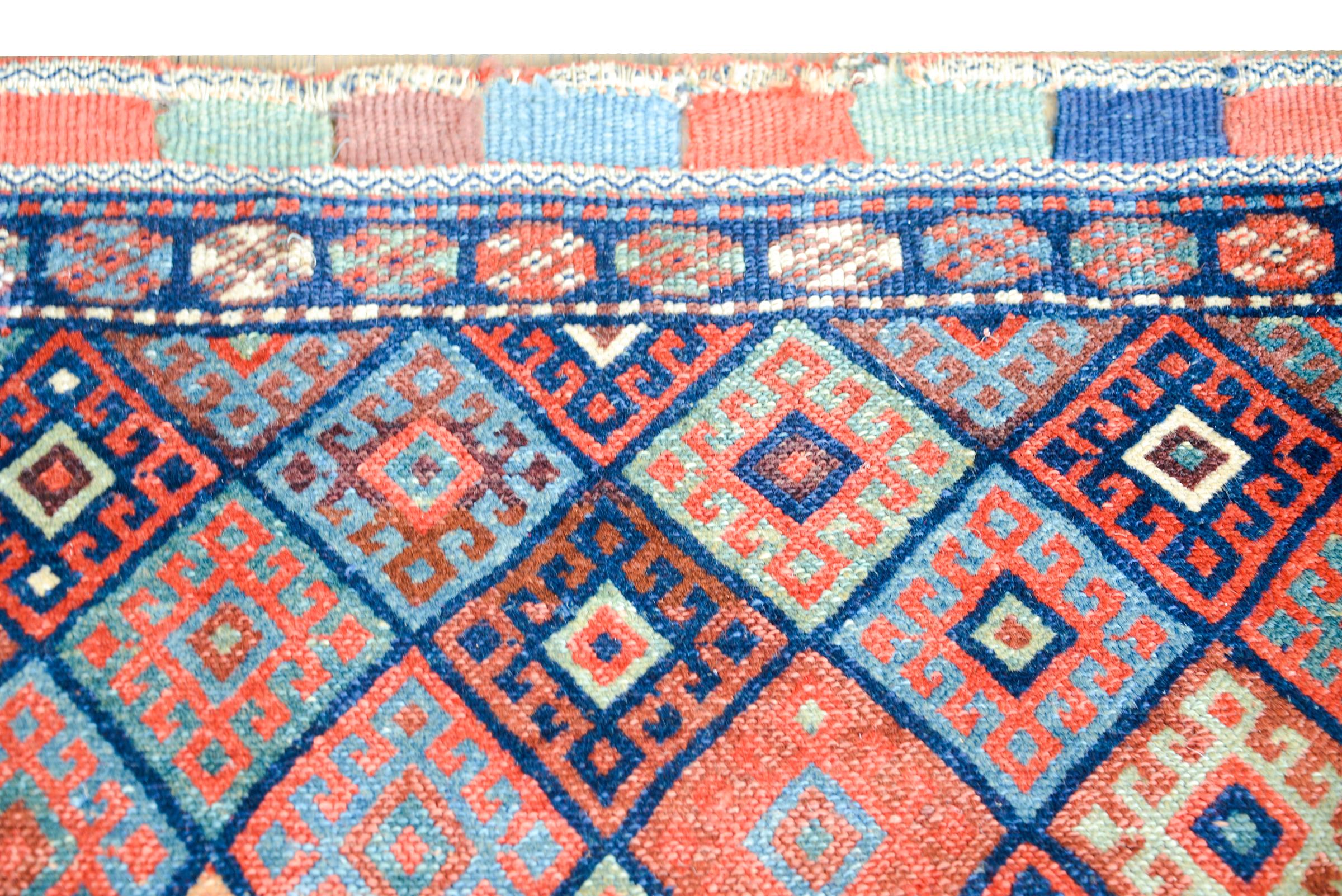 Early 20th Century Kurdish Jaffe Rug In Good Condition For Sale In Chicago, IL