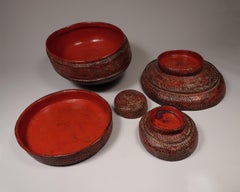 Vase d'offre de produits en laque et bambou du début du 20e siècle, Birmanie