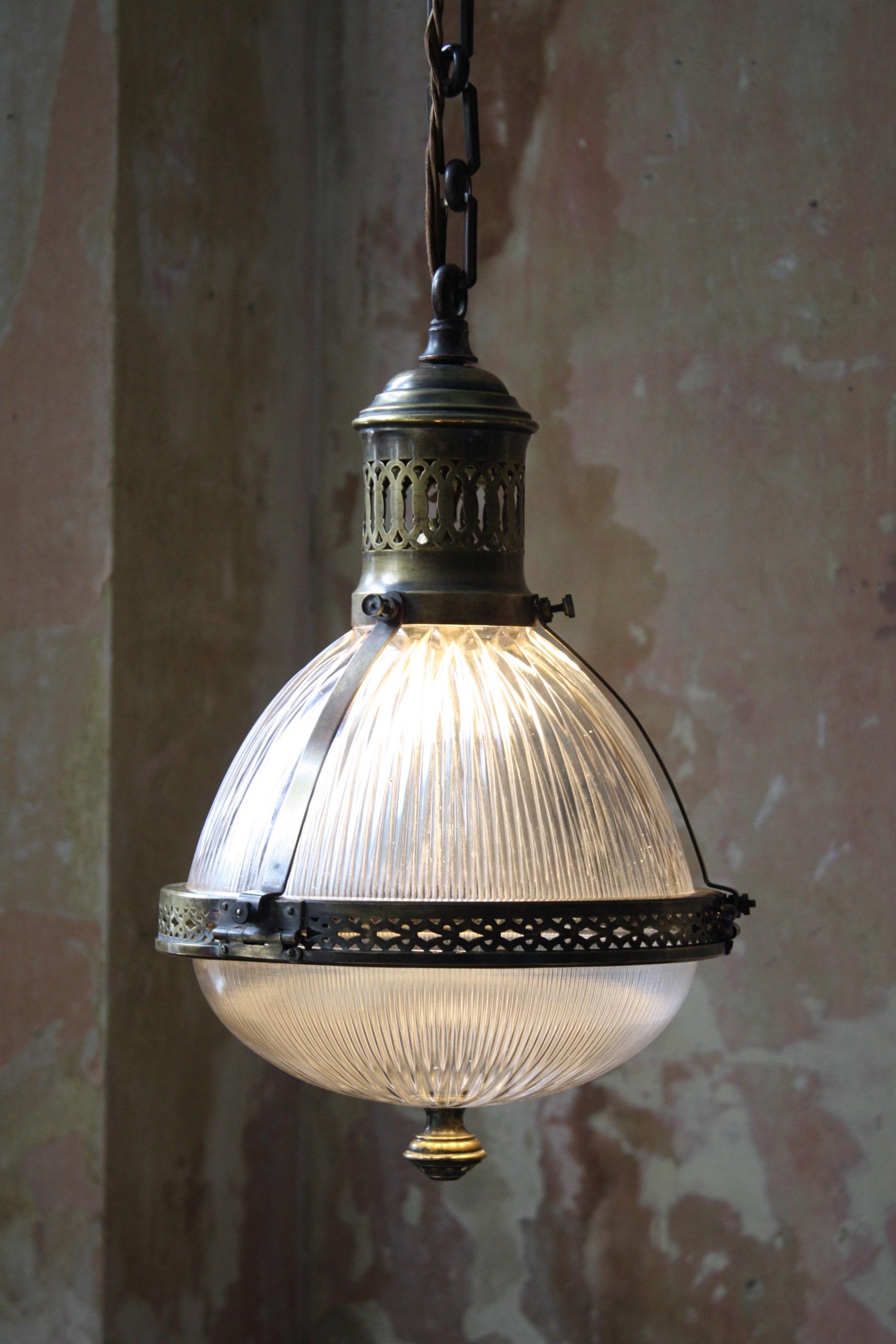 Early 20th Century Large Caged Brass and Prismatic Glass Holophane Lantern Light 5