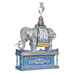 Großer Cloisonné-Emaille-Elefanten aus dem frühen 20. Jahrhundert