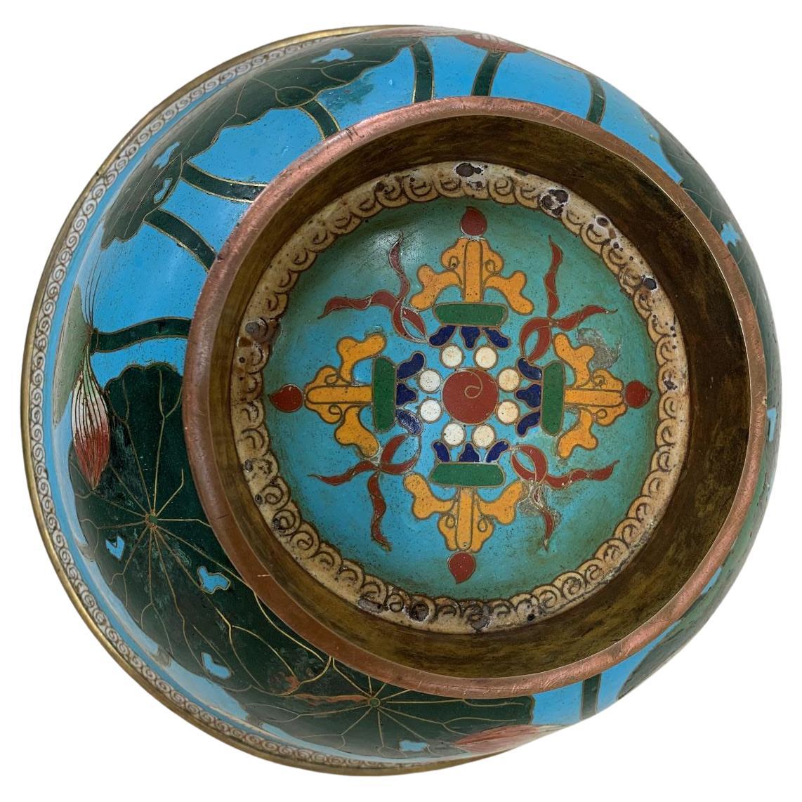 Cloissoné Early 20th Century Large Cloisonné Enameled Chinese Bowl