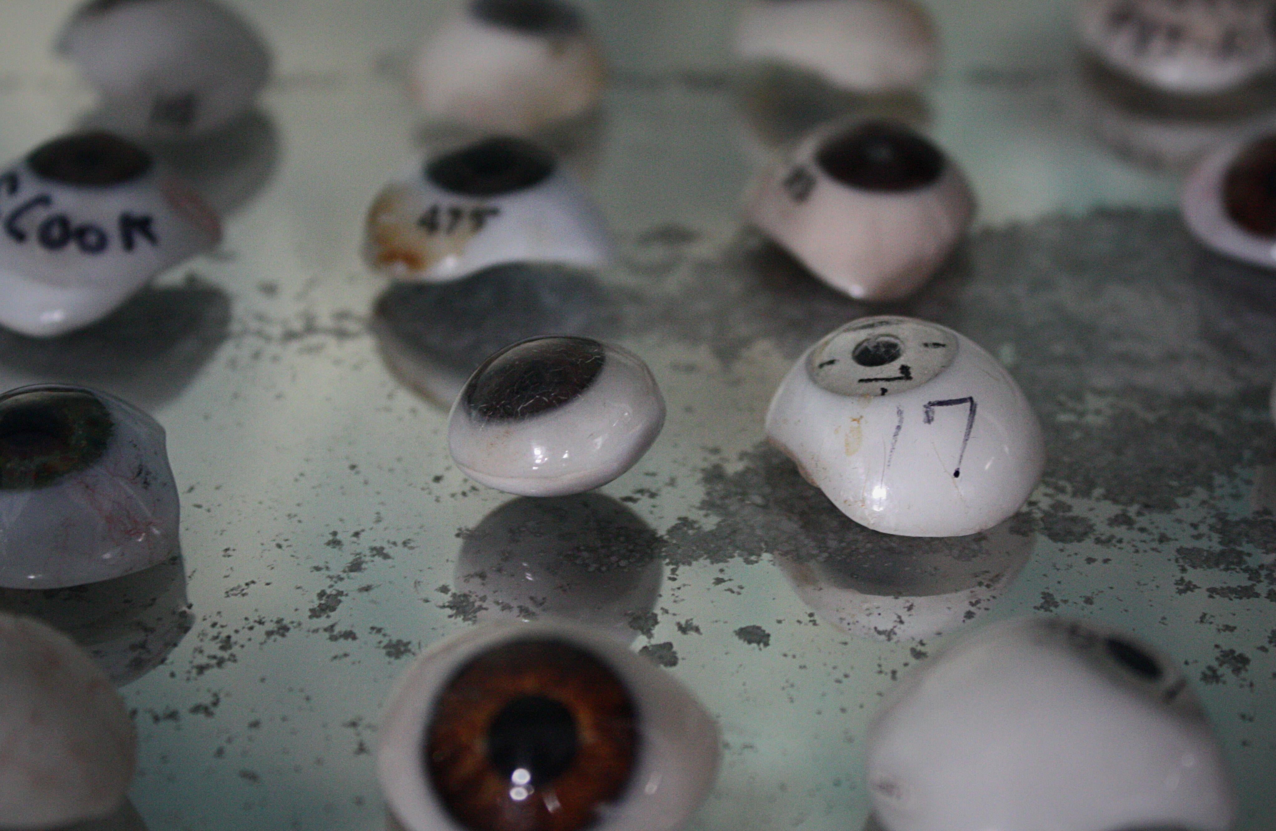 Early 20th Century Large Collection of Ocular Prosthesis Glass Eyes 5