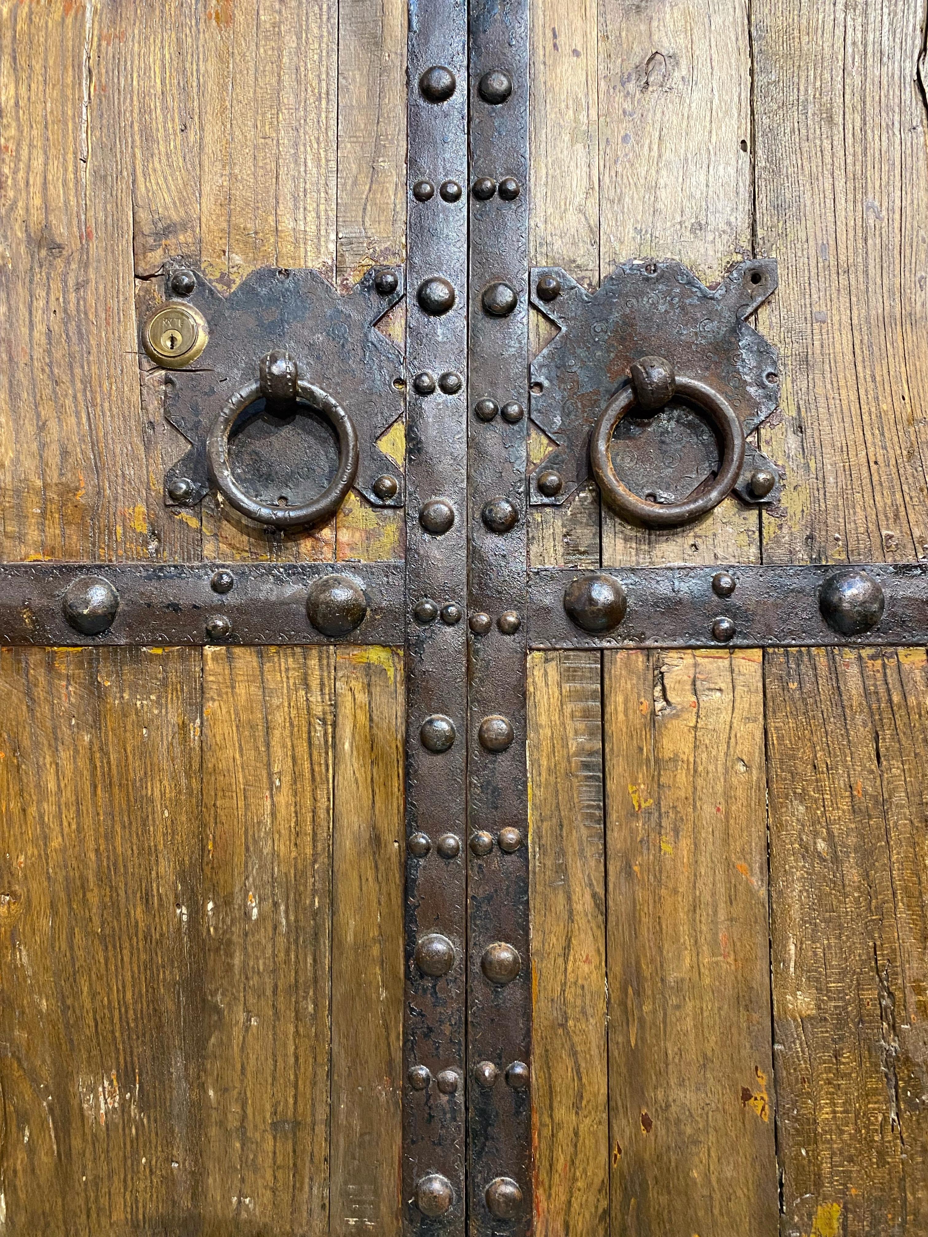Early 20th Century Large Doors from Shanxi, China For Sale 2