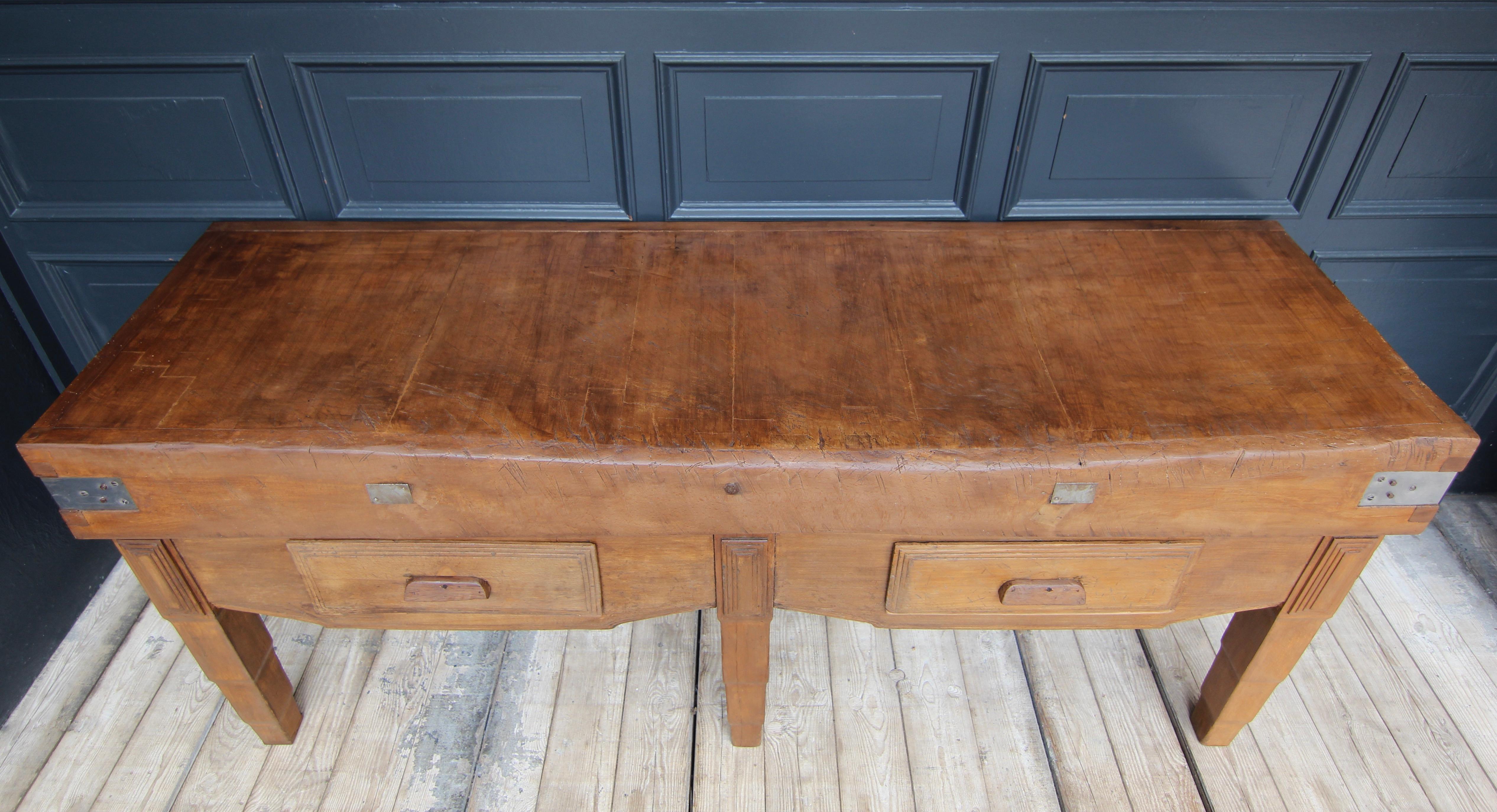 Early 20th Century Large French Art Deco Butcher Block Table For Sale 6