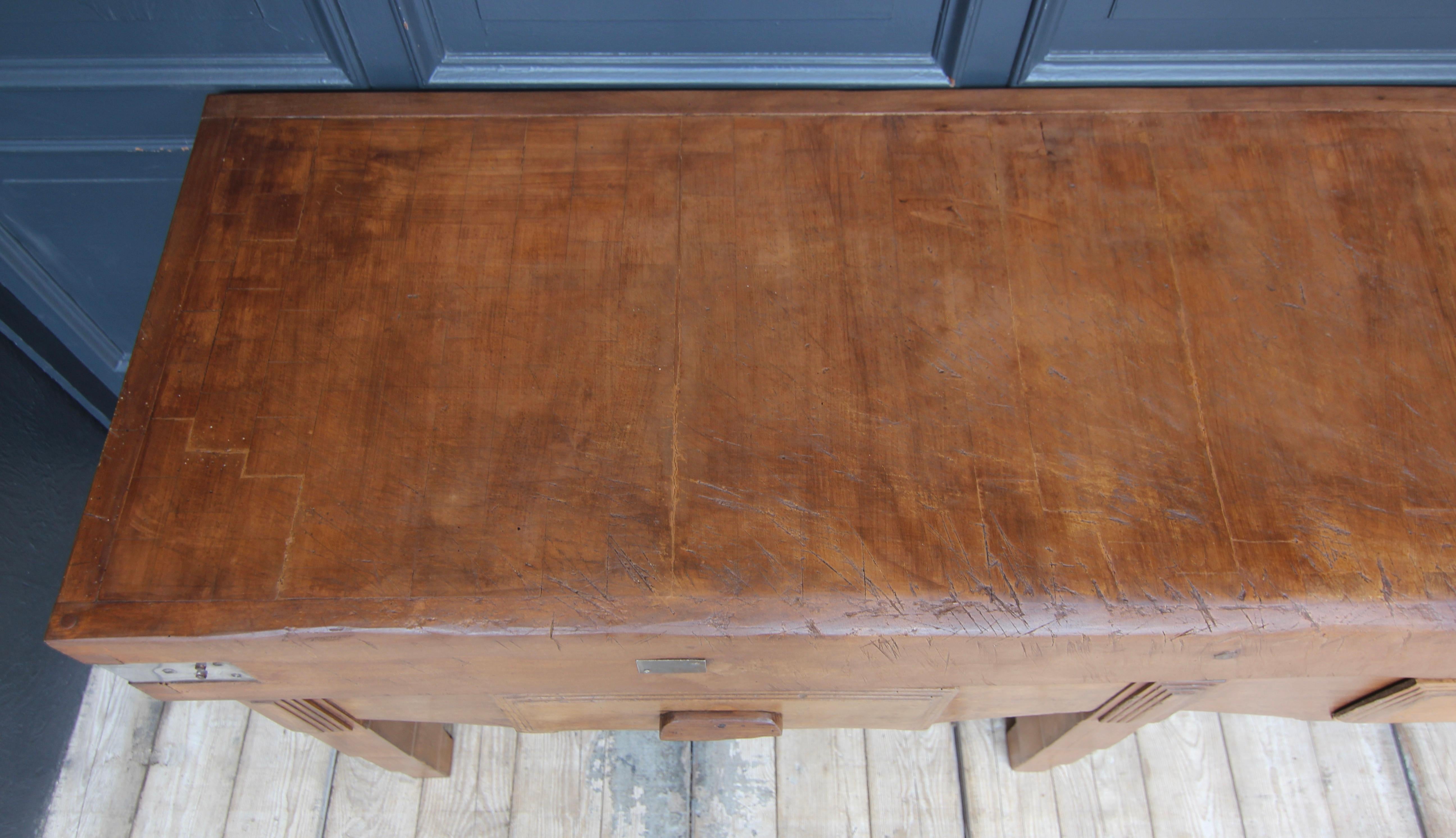 Early 20th Century Large French Art Deco Butcher Block Table For Sale 8