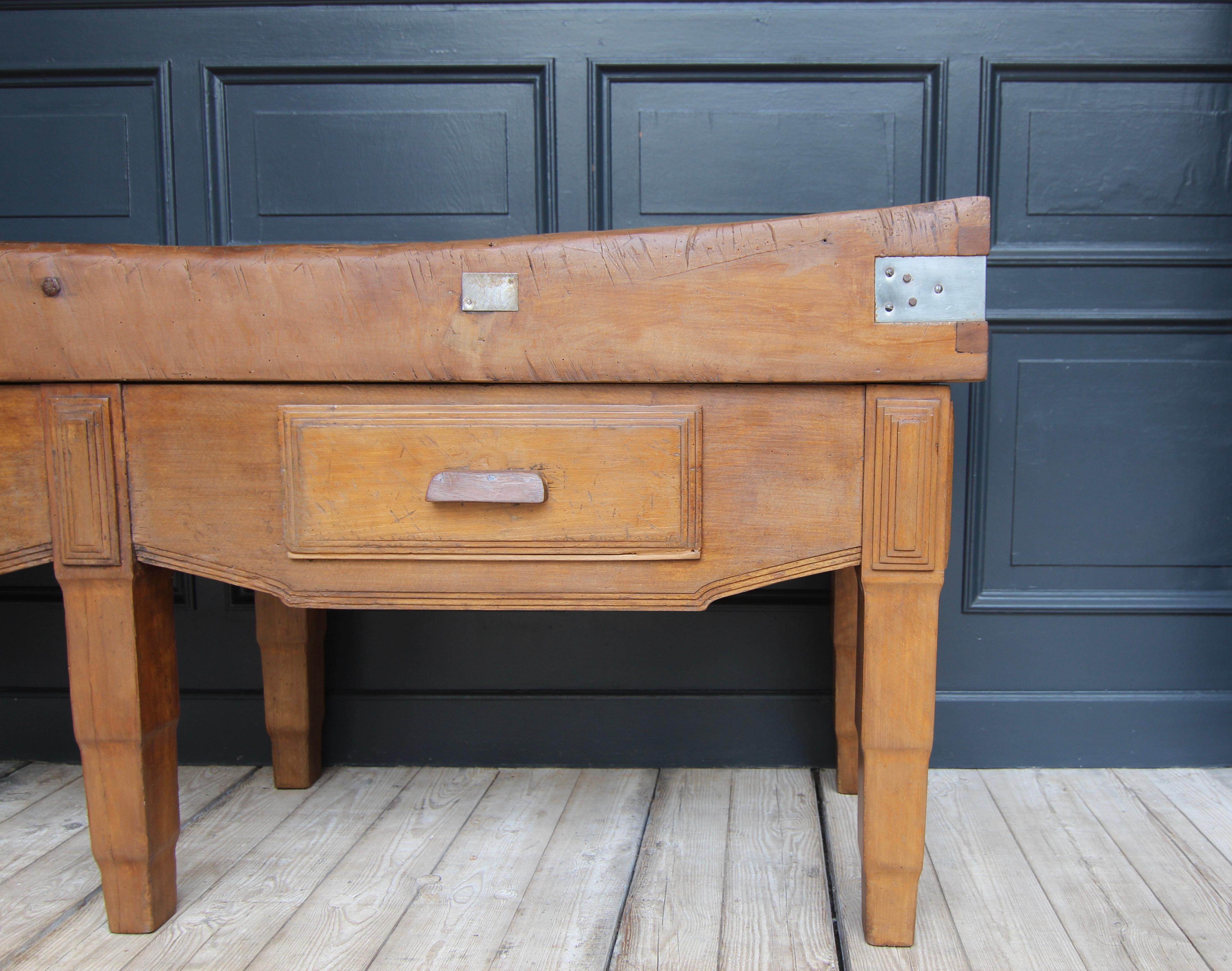 Early 20th Century Large French Art Deco Butcher Block Table For Sale 9