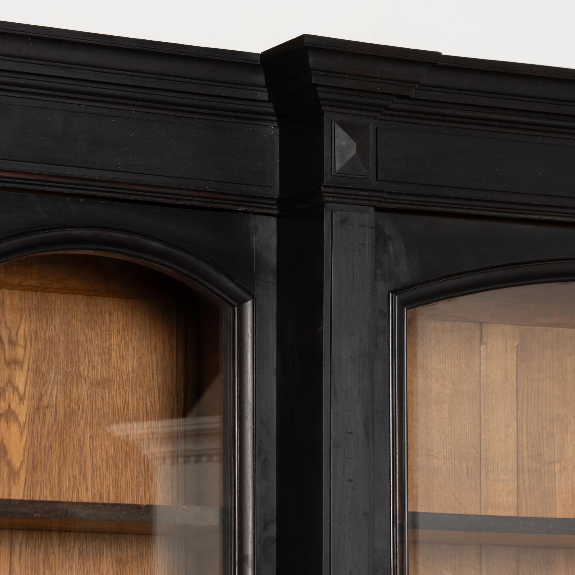 Early 20th Century Large French Black Bookcase Display Cabinet For Sale 1