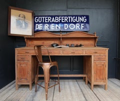 Early 20th Century Large French Kontor Standing Desk