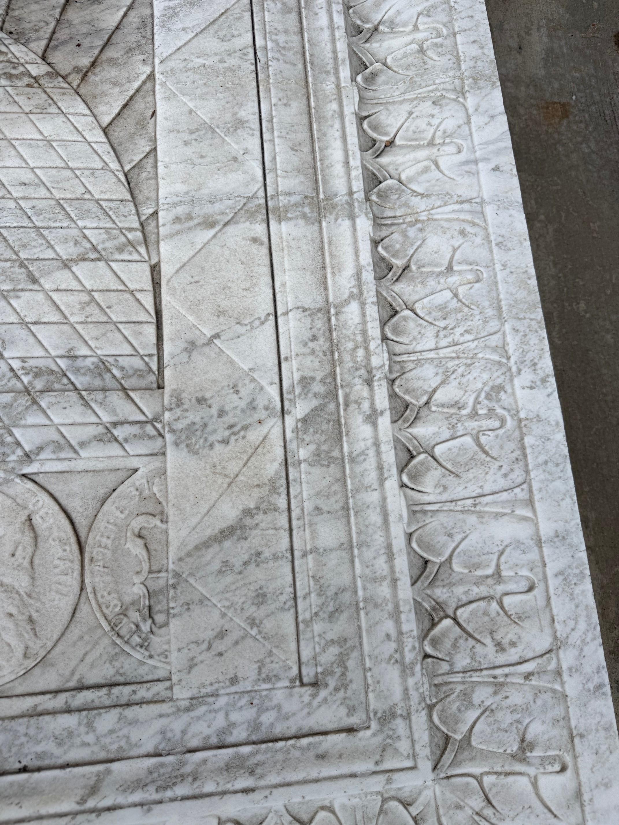 Early 20th Century Large Marble Bank Frieze, Plaque with Beehive and Coins For Sale 6