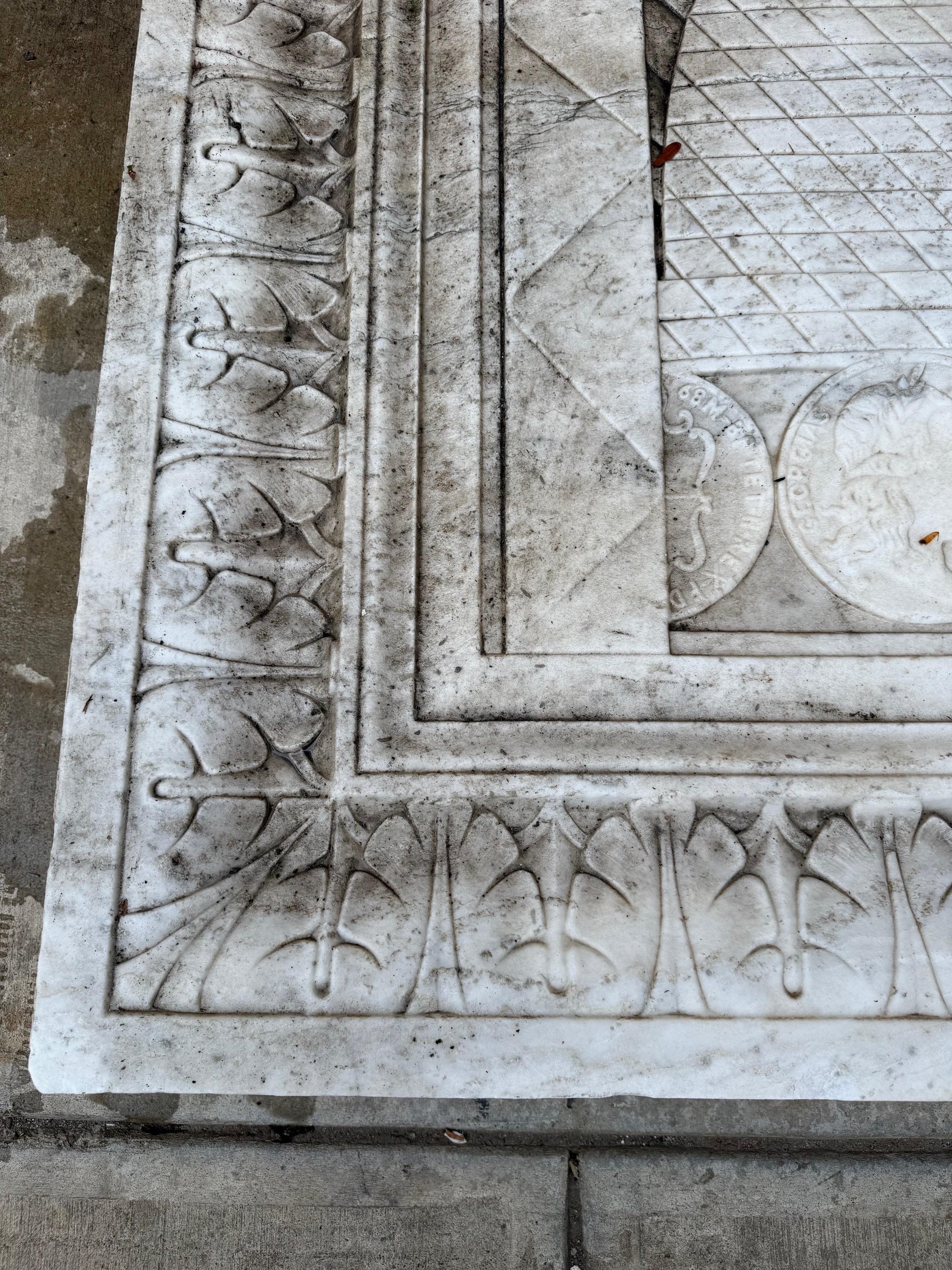 Early 20th Century Large Marble Bank Frieze, Plaque with Beehive and Coins For Sale 8