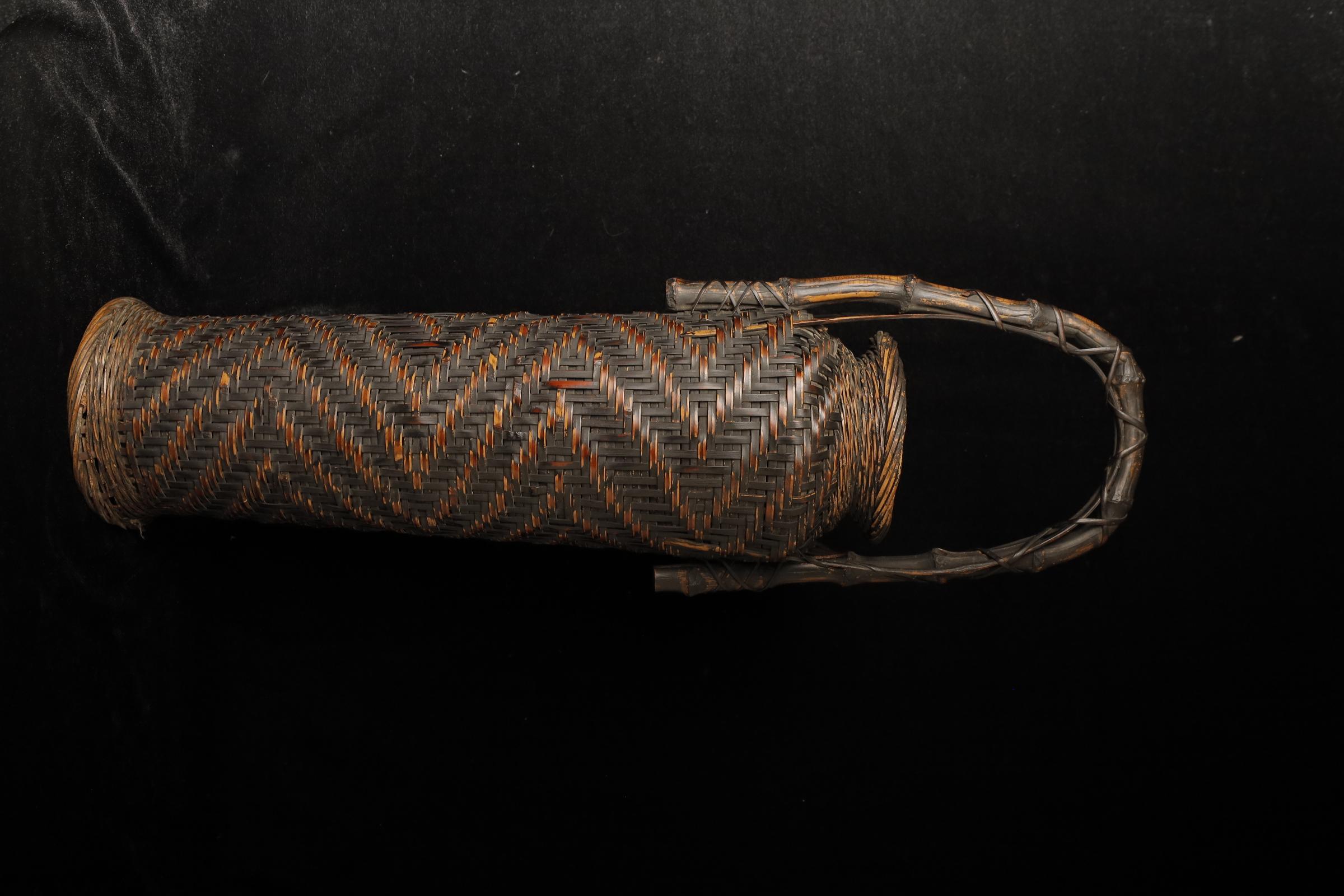 Early 20th century  Large signed Bamboo Basket For Sale 2