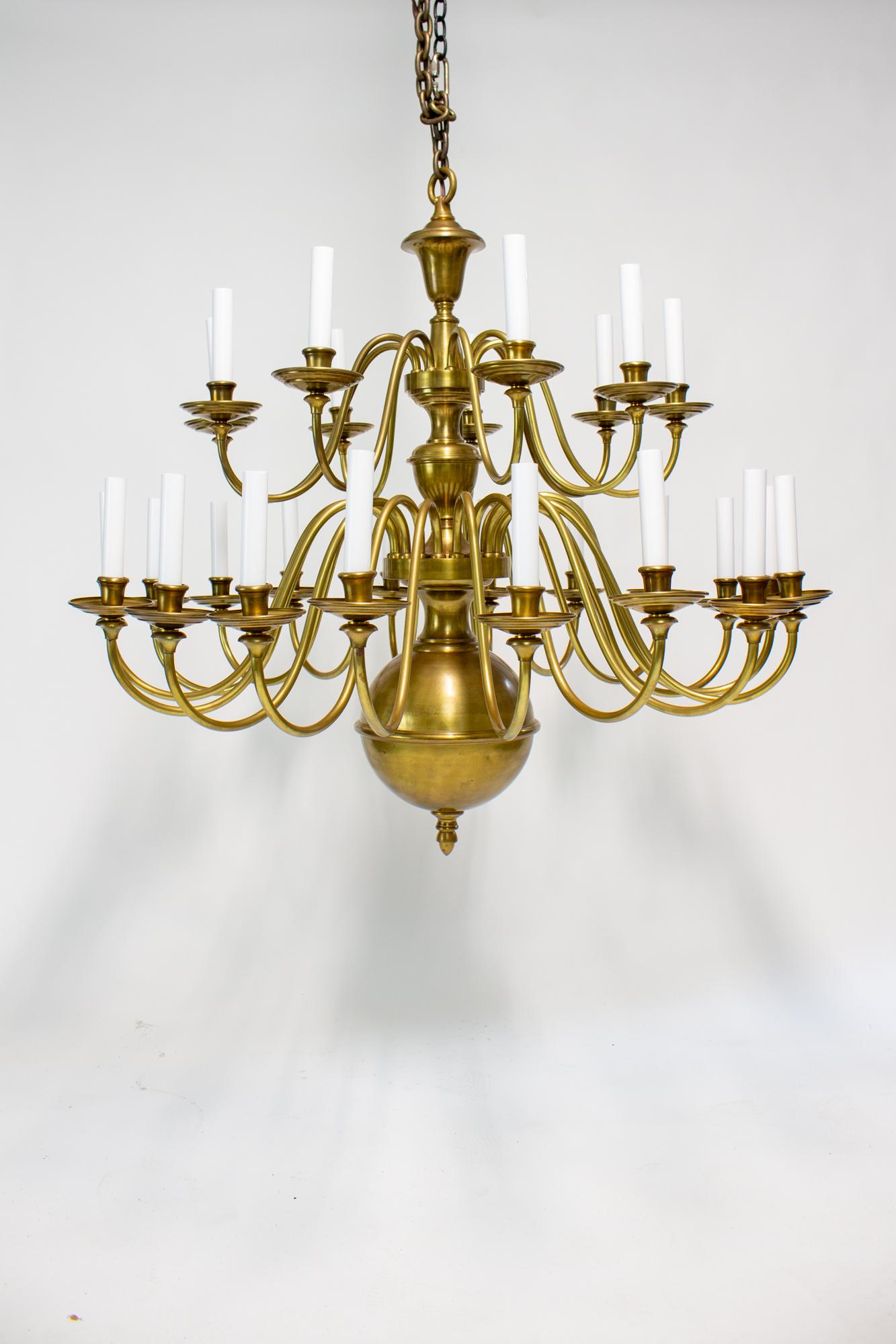 Early 20th Century Large Two Tier Colonial Style Brass Chandelier For Sale 4