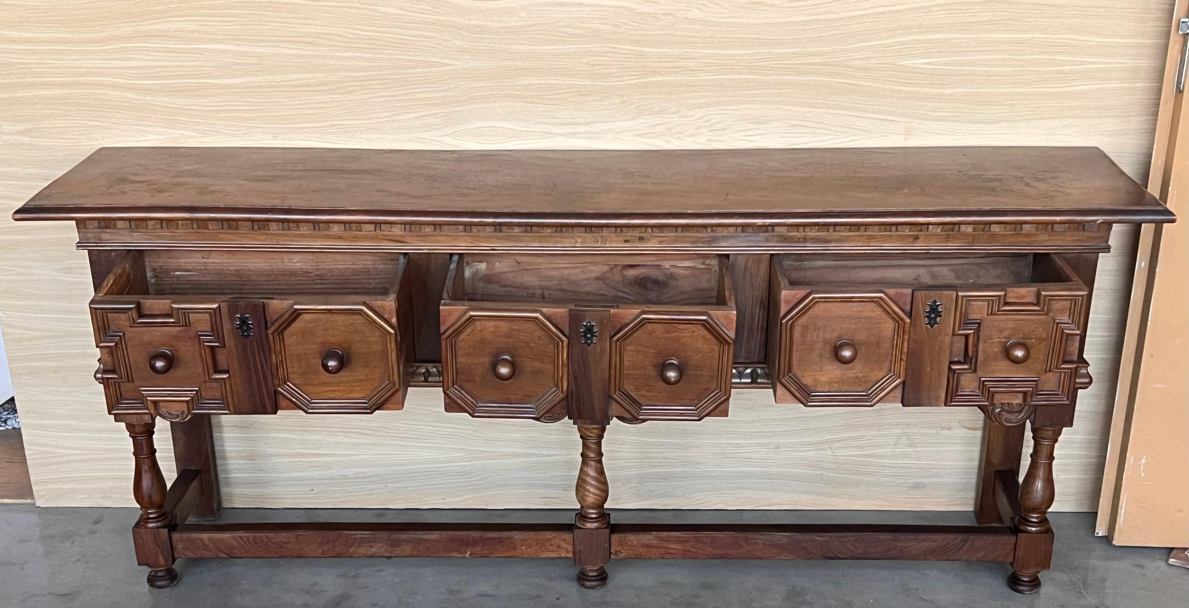 Early 20th Century Large Walnut Spanish Console Table with Three Drawers 6
