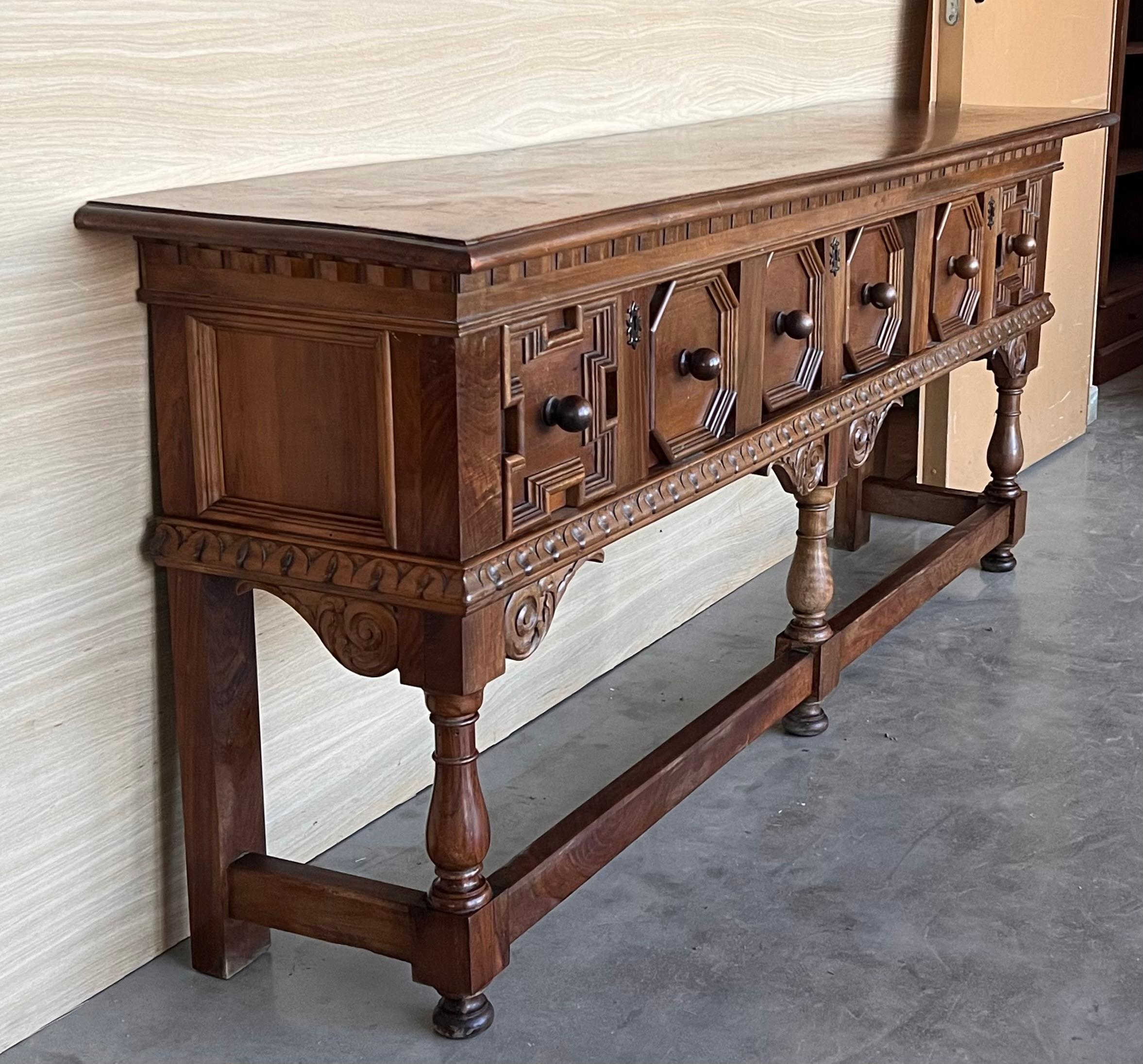 Early 20th Century Large Walnut Spanish Console Table with Three Drawers 4