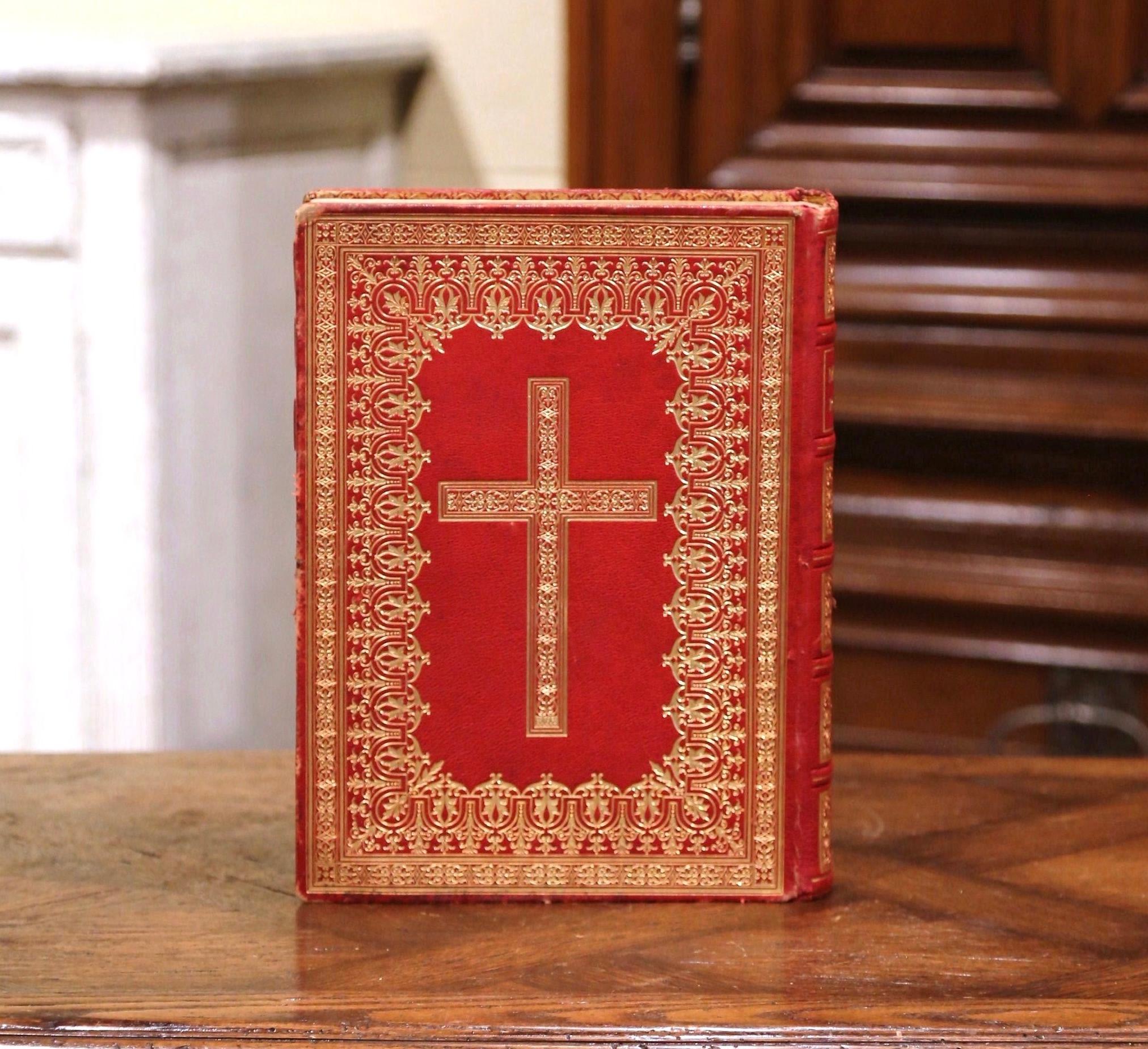 Early 20th Century Latin Red and Gilt Leather Bound Church Missal Dated 1923 4