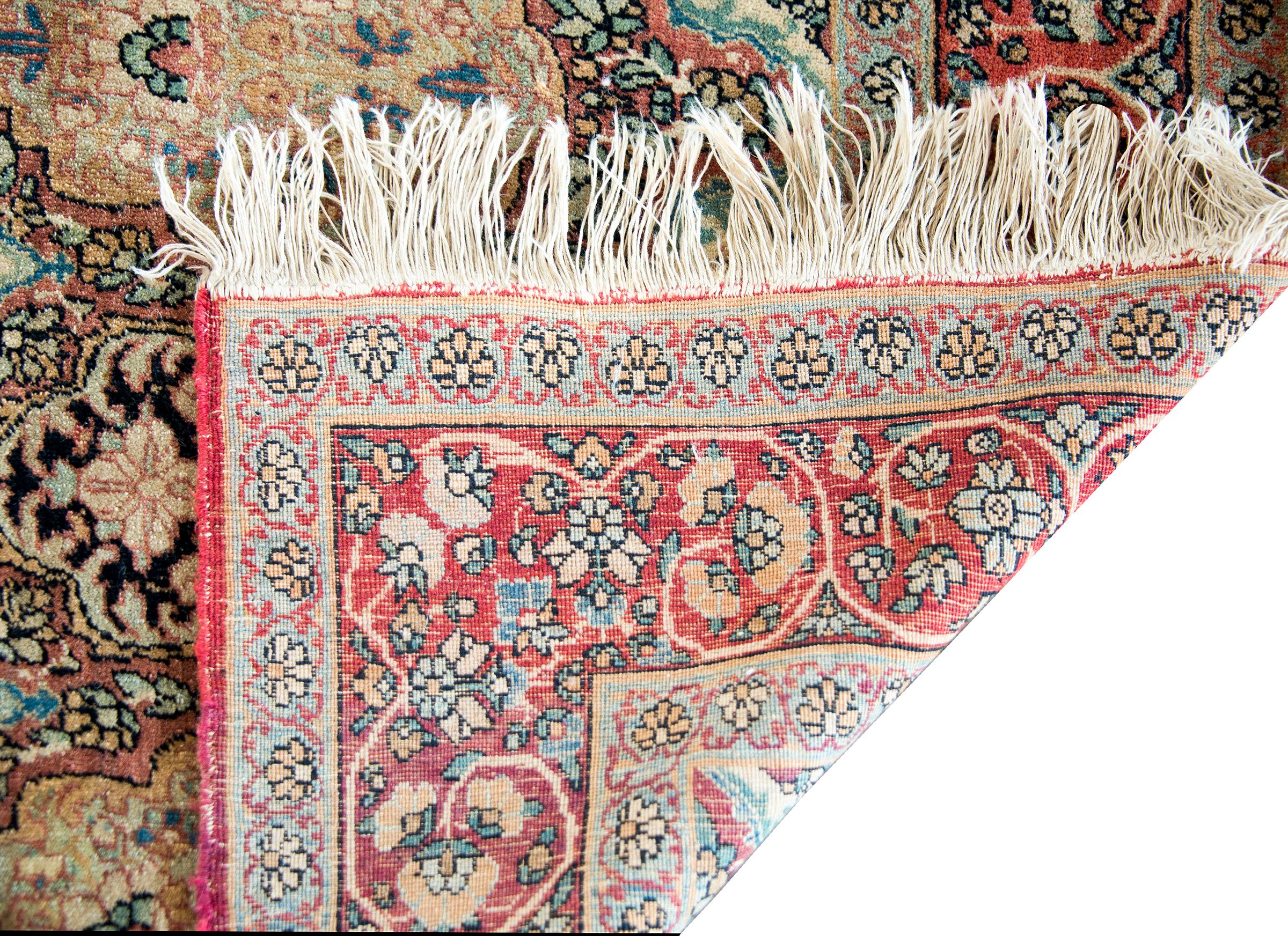 Early 20th Century Lavar Kirman Rug For Sale 7