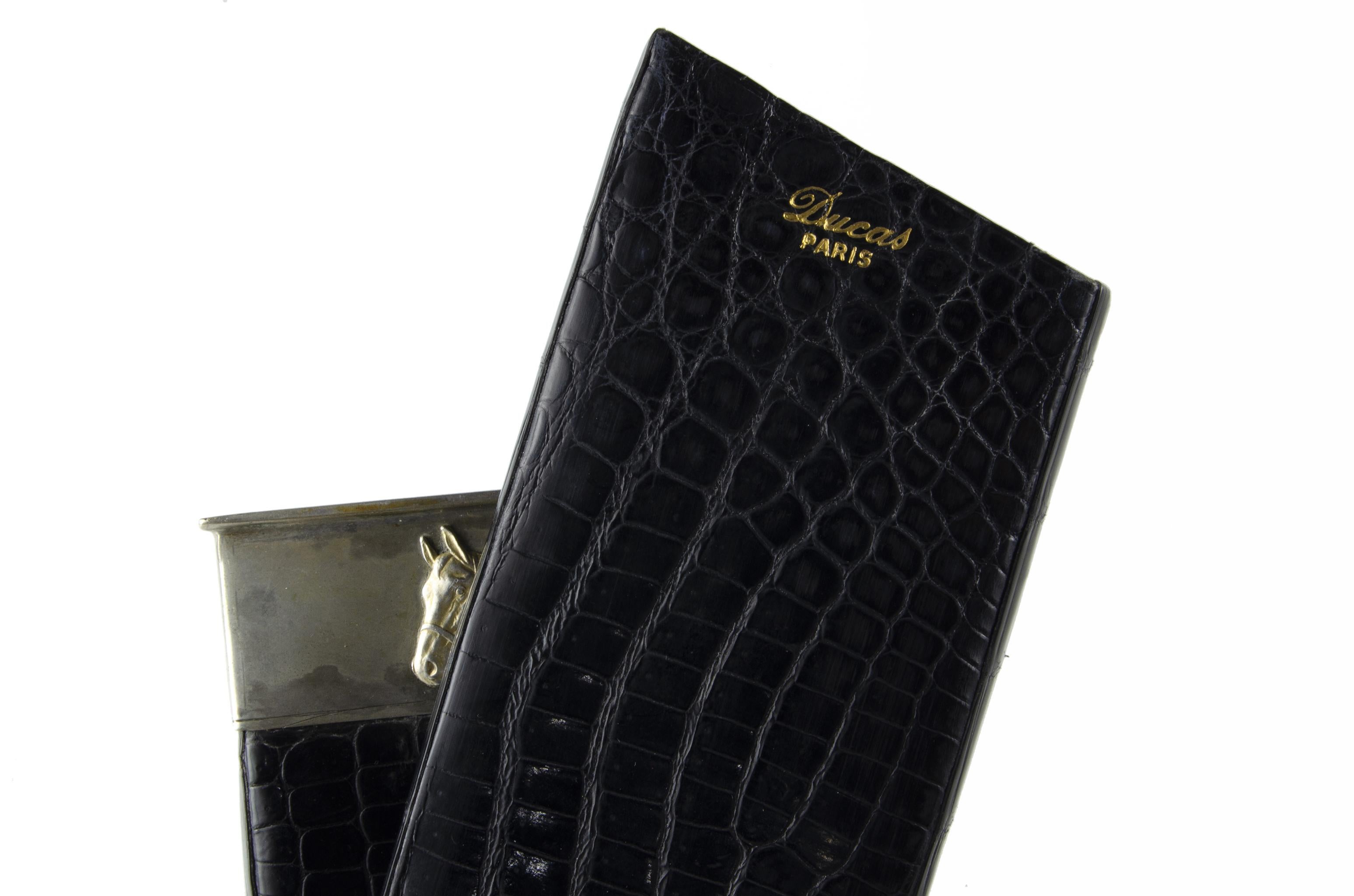 Metallo Porta sigari in pelle e metallo argentato dei primi del Novecento di Ducas Paris, Francia in vendita