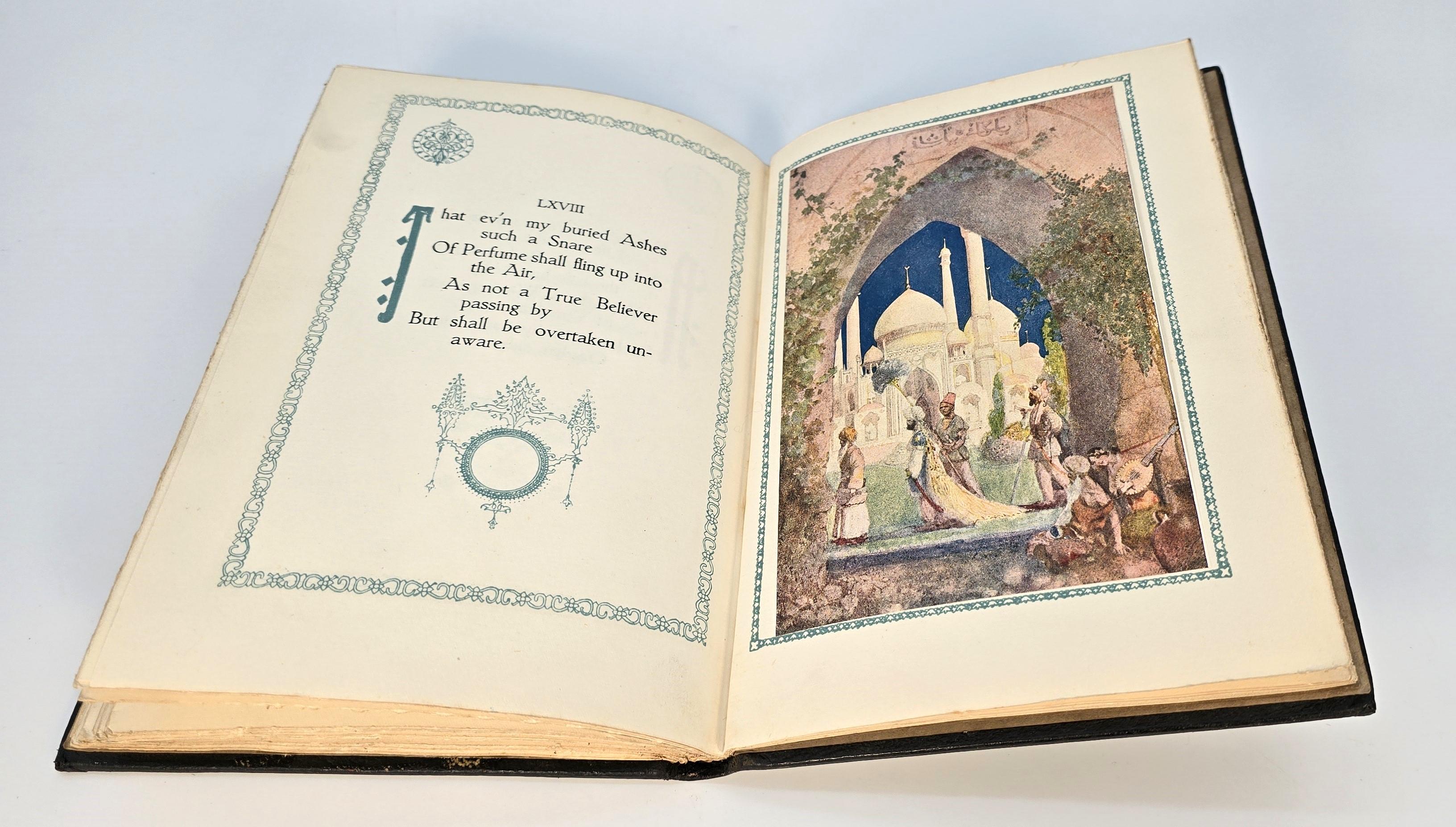 Livre relié en cuir du début du 20e siècle intitulé  Rubaiyat d'Omar Rhayyam, C 1910 en vente 3