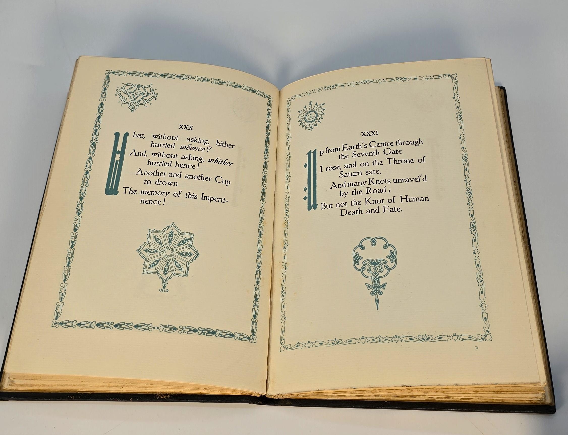 Livre relié en cuir du début du 20e siècle intitulé  Rubaiyat d'Omar Rhayyam, C 1910 en vente 7