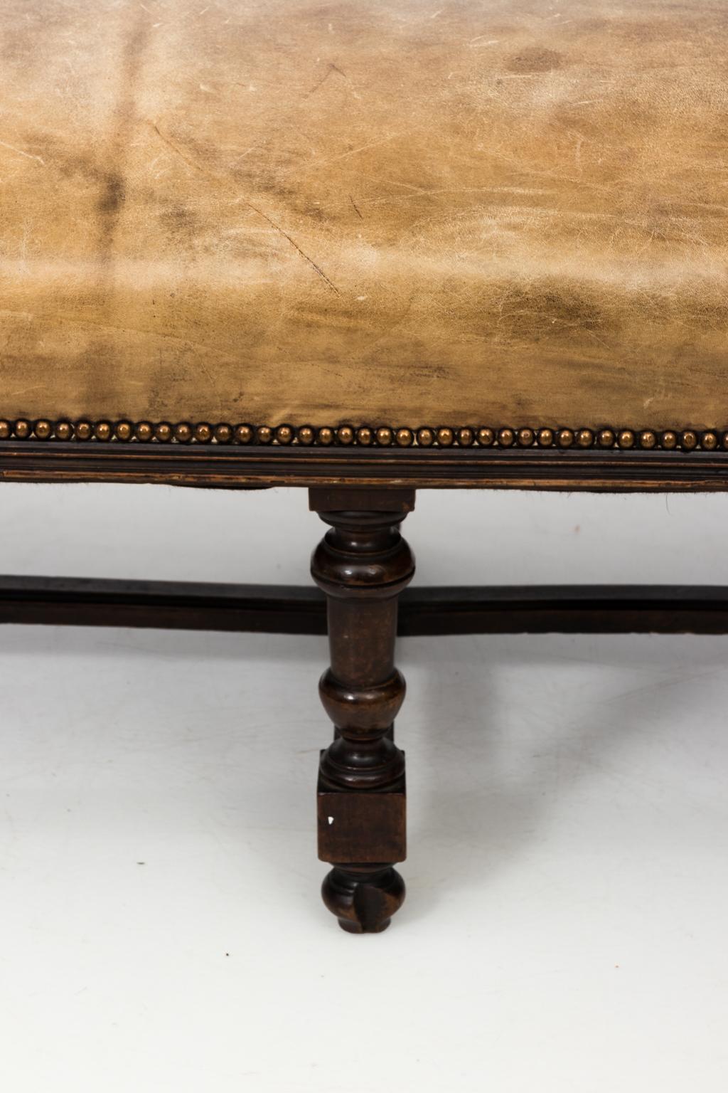 Early 20th Century Leather Jacobean Bench In Good Condition In Stamford, CT
