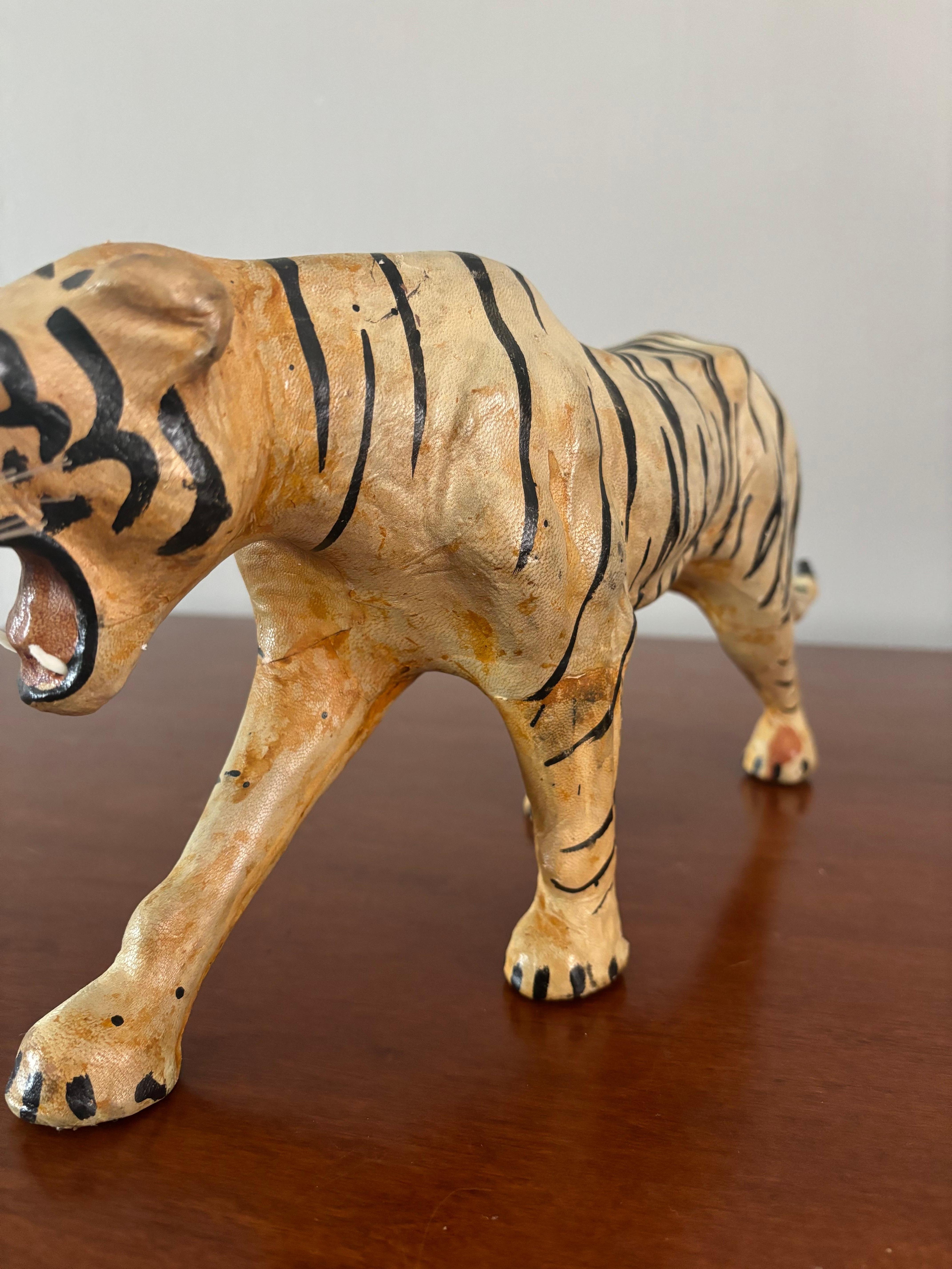 Anglo-Indian Early 20th Century Leather Tiger Sculpture For Sale