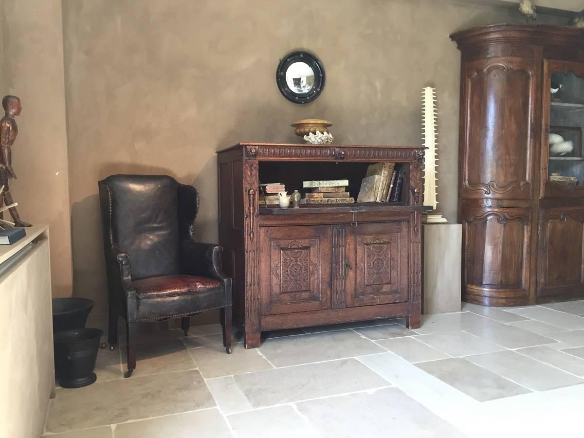 British Early 20th Century Leather Wingchair