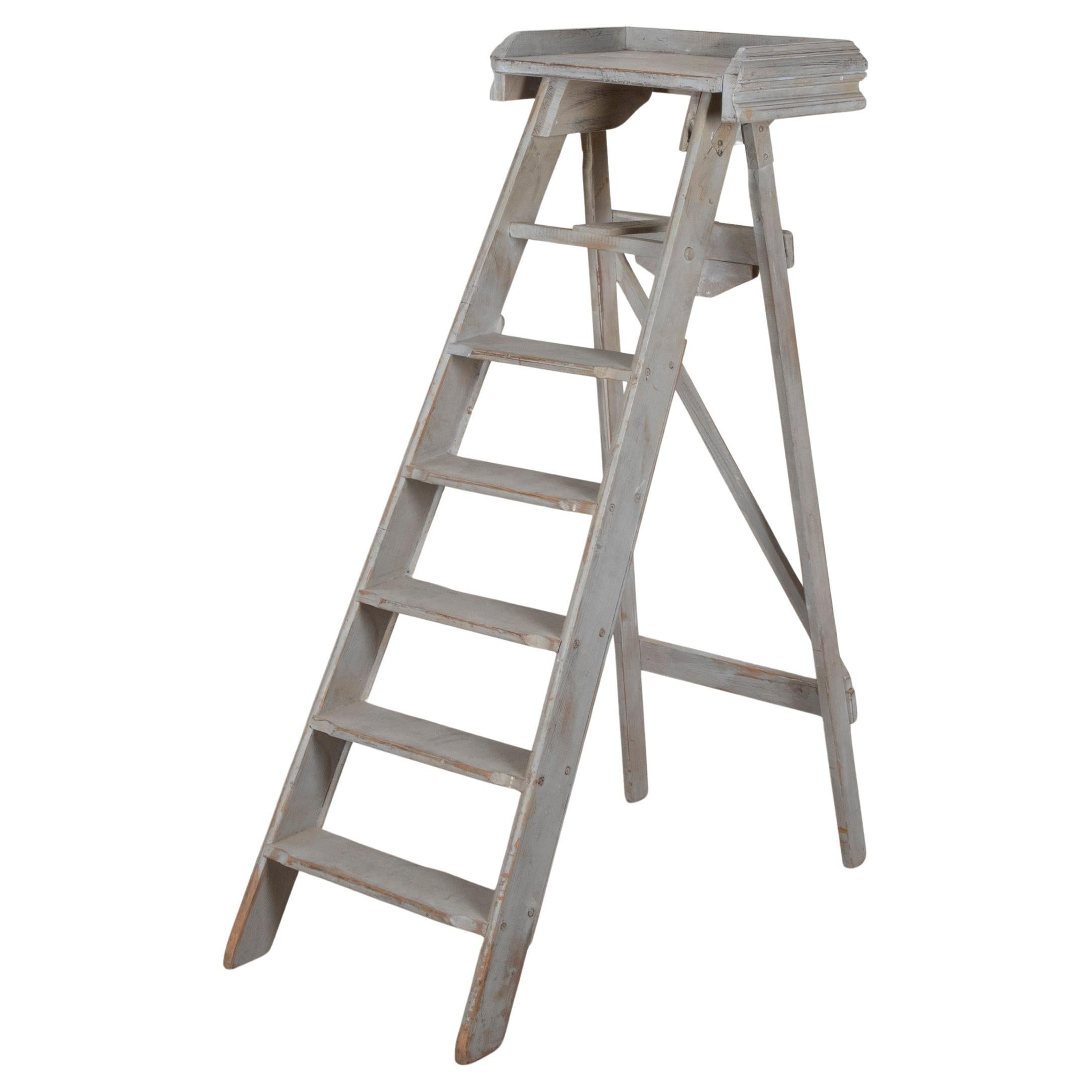 Early 20th Century Library Step Ladder For Sale