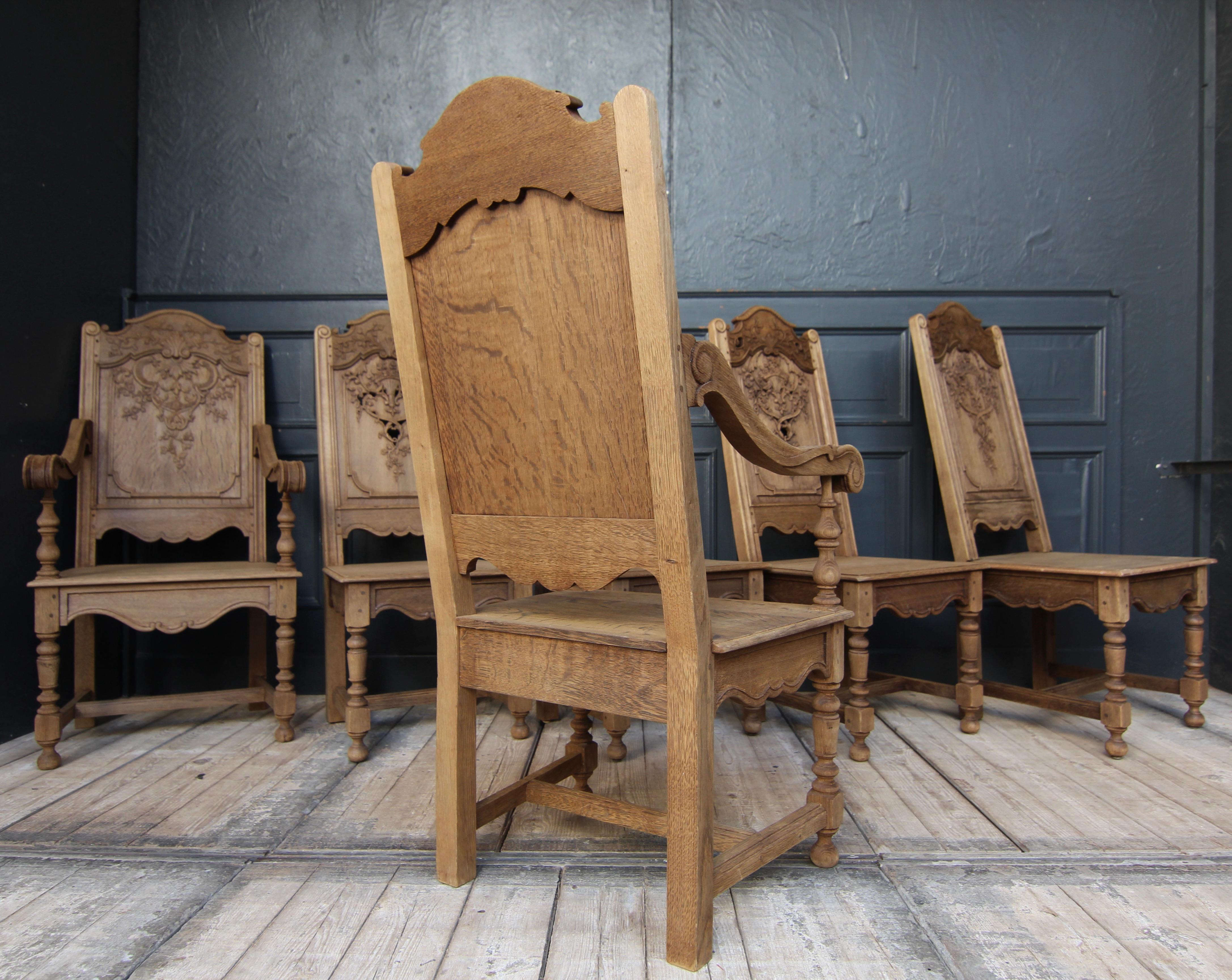 Early 20th Century Liégeoise Carved Stripped Oak Chairs, Set of 6 6