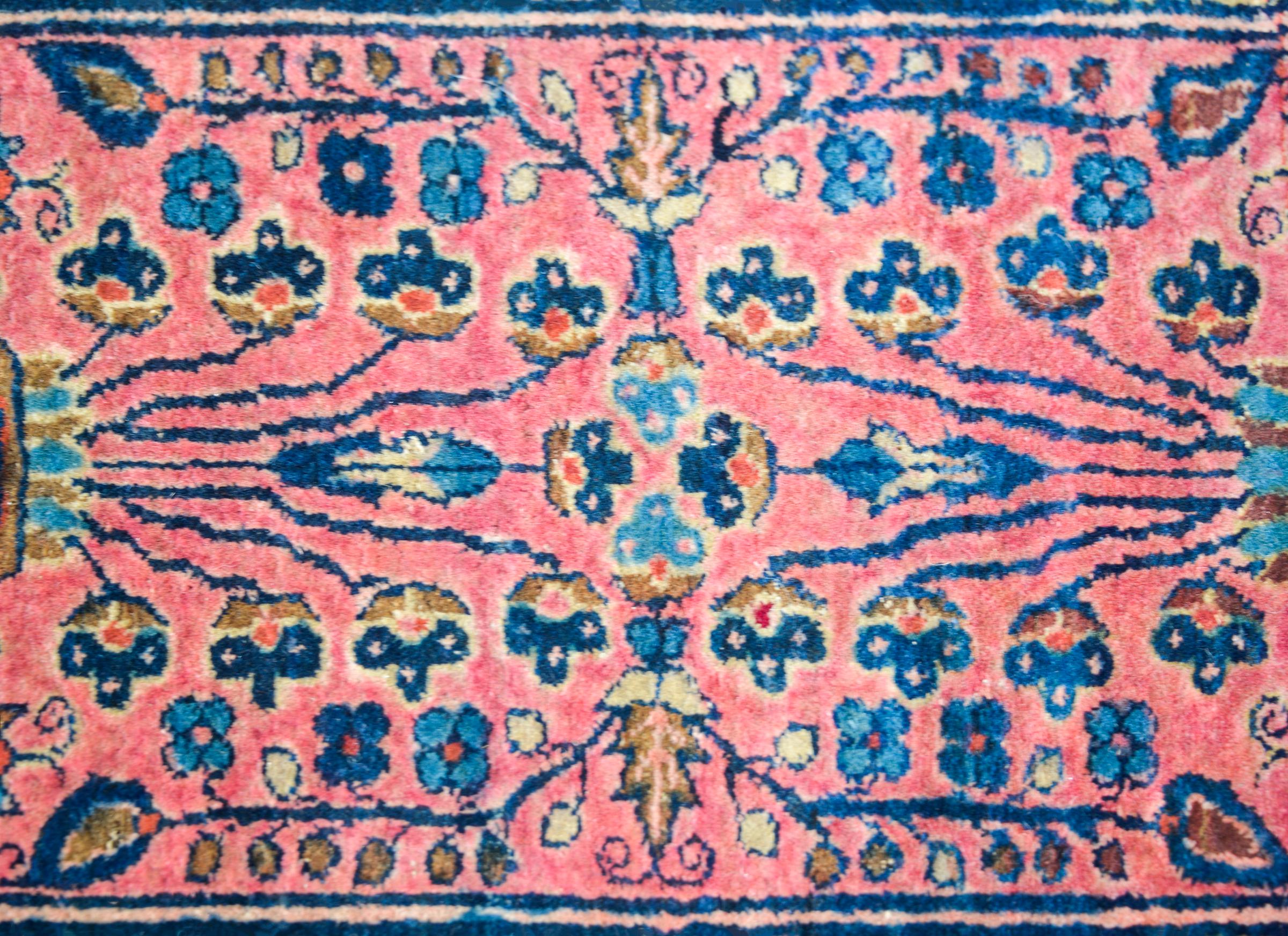 Hand-Knotted Early 20th Century Lilihan Rug For Sale