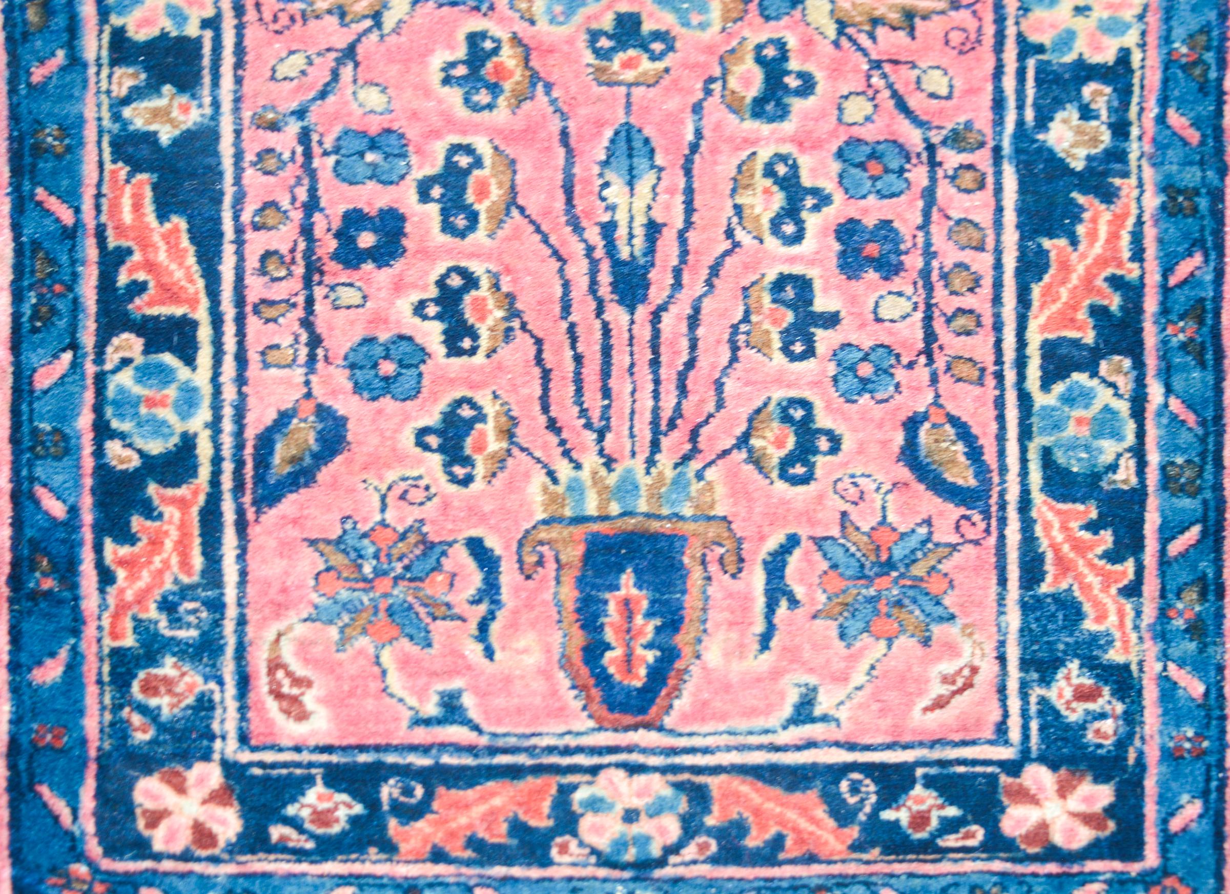 Early 20th Century Lilihan Rug For Sale 2