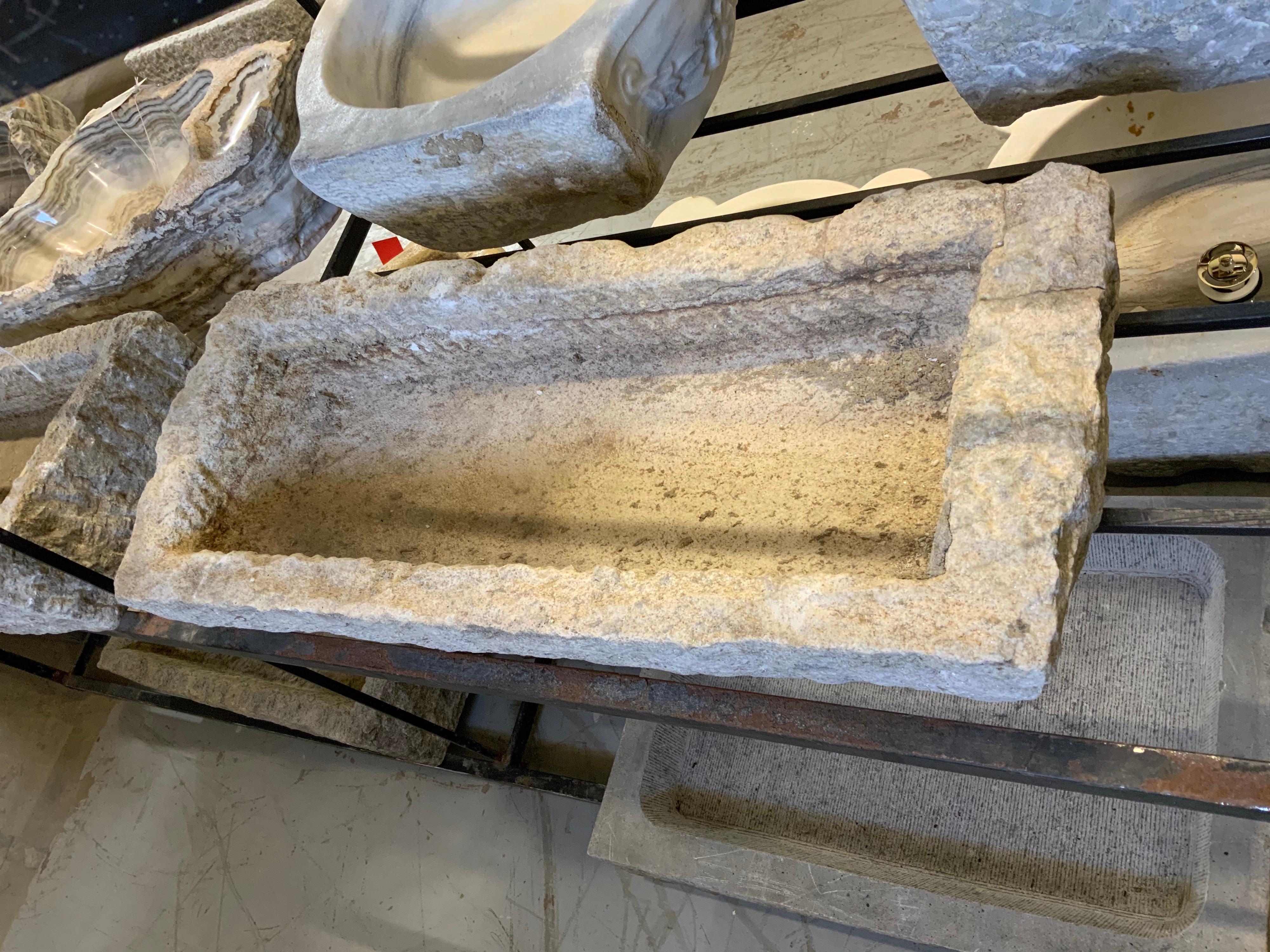 Early 20th Century Limestone Sink from France In Good Condition In Dallas, TX