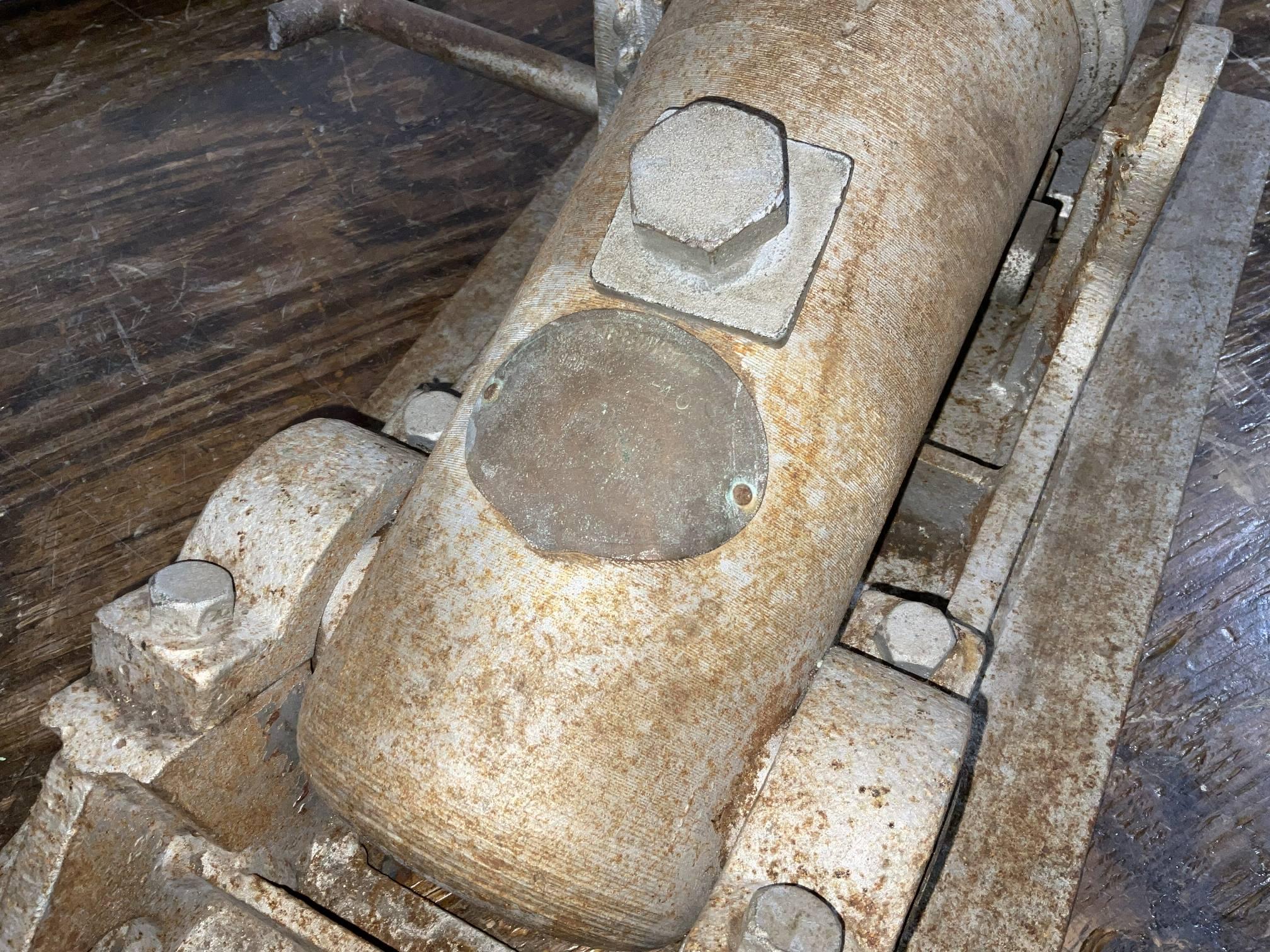 Pistolet de lancer de ligne du début du 20e siècle Bon état - En vente à Norwell, MA