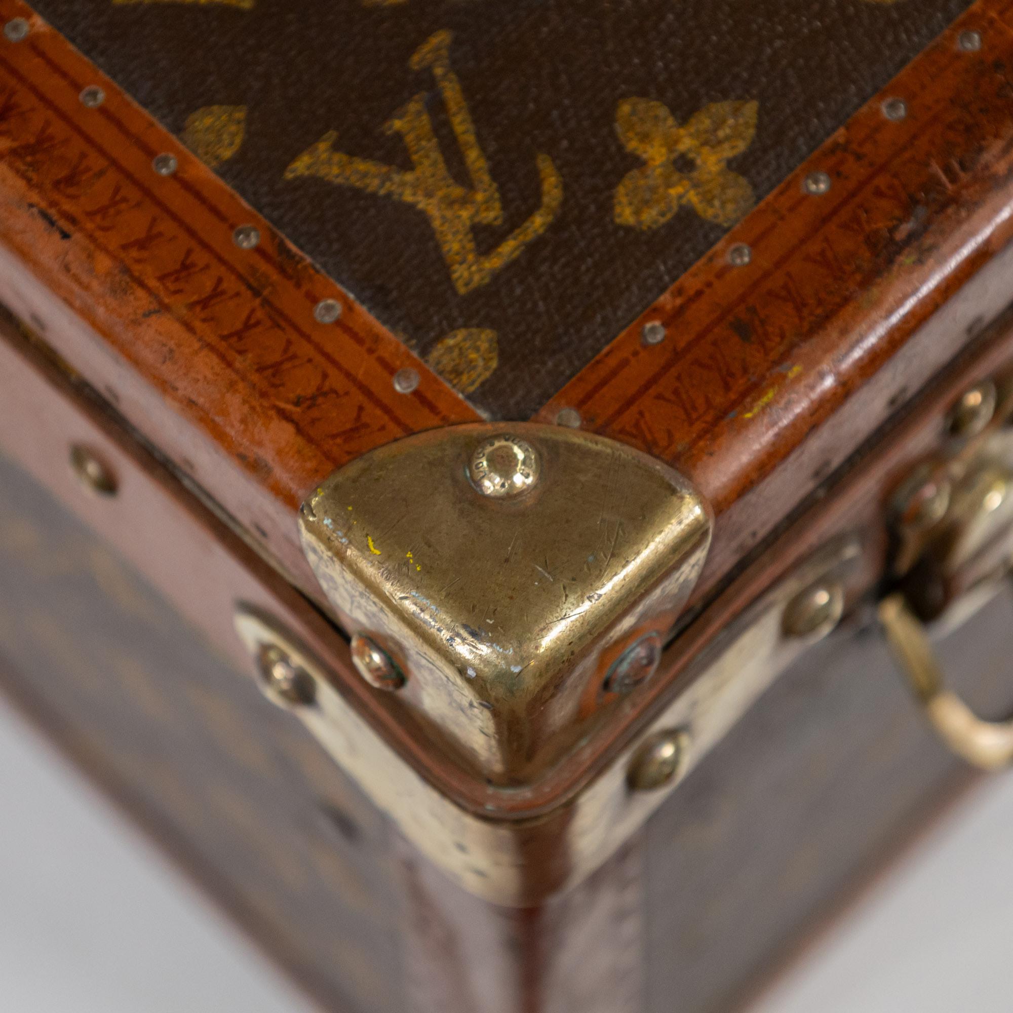 Valigetta Monogram Bisten Louis Vuitton dei primi del Novecento in vendita 10