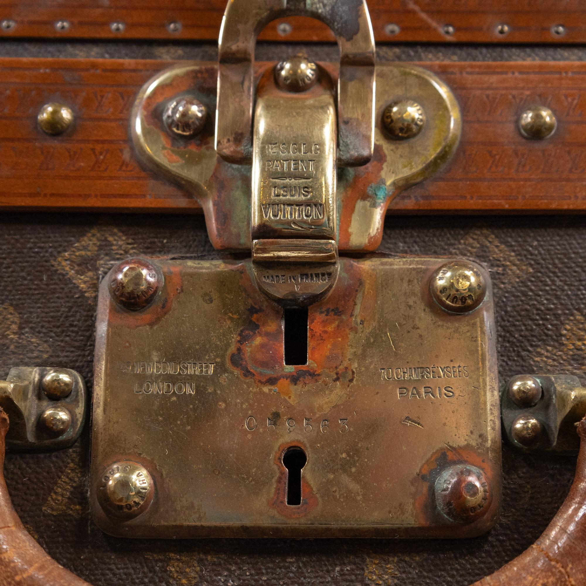 Valigetta Monogram Bisten Louis Vuitton dei primi del Novecento In condizioni buone in vendita a Chicago, IL