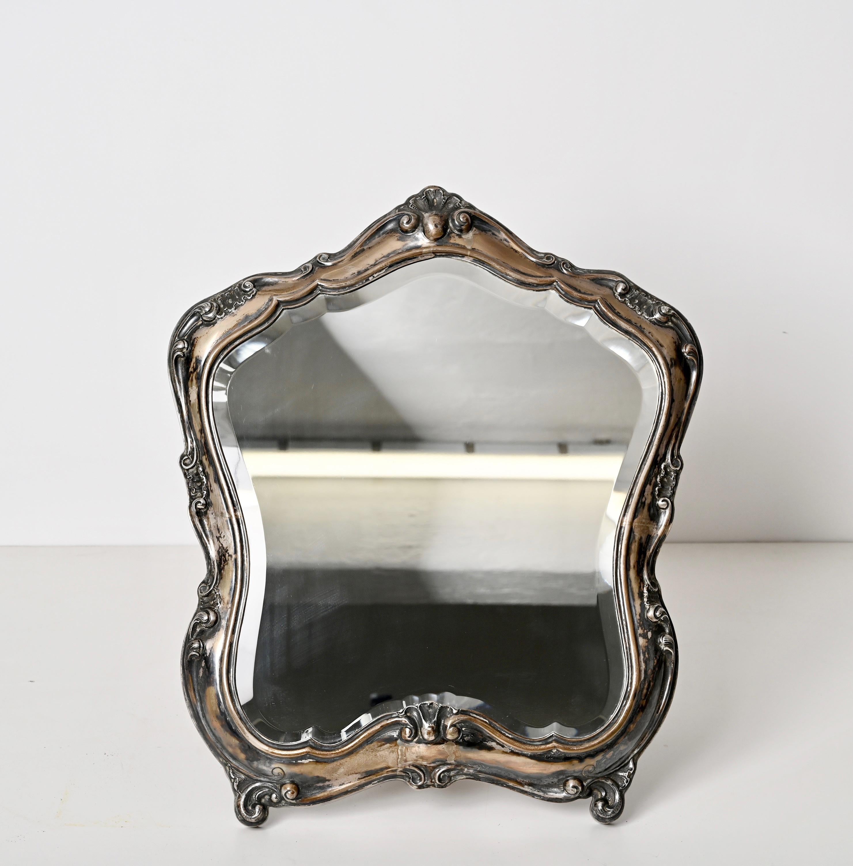 Miroir de table italien en argent 800 du début du XXe siècle de style Louis XV, années 1930 en vente 2