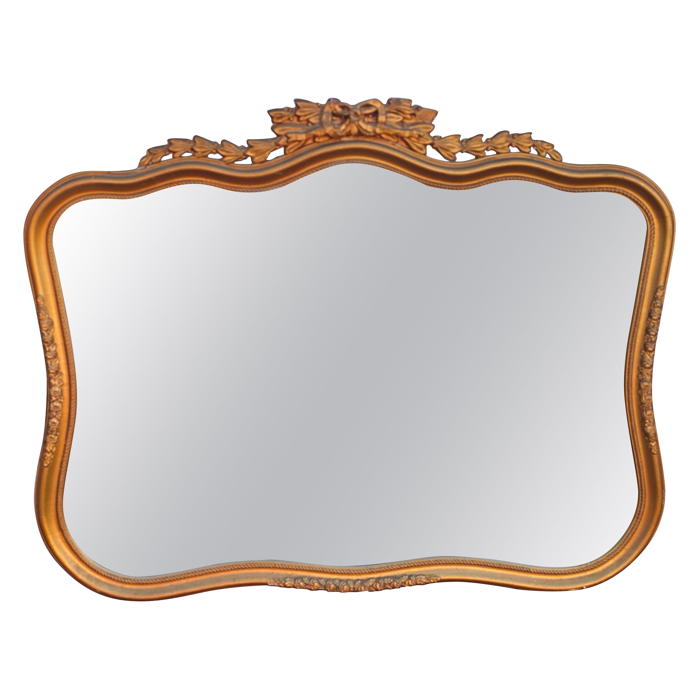 Miroir à cadre en bois doré sculpté de style Louis XV du début du 20e siècle en vente