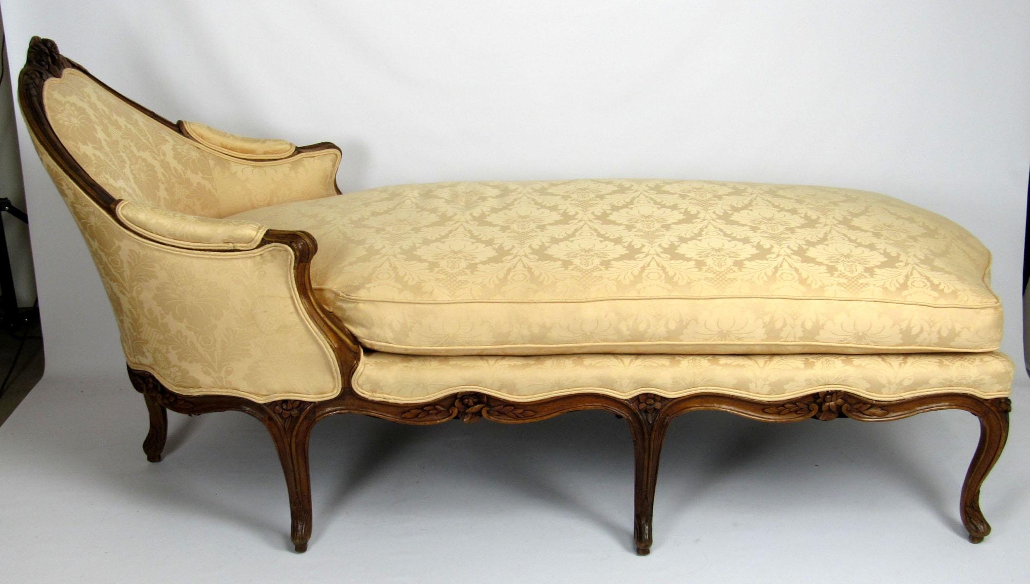 Early 20th Century Louis XV Style Chaise Lounge For Sale 10