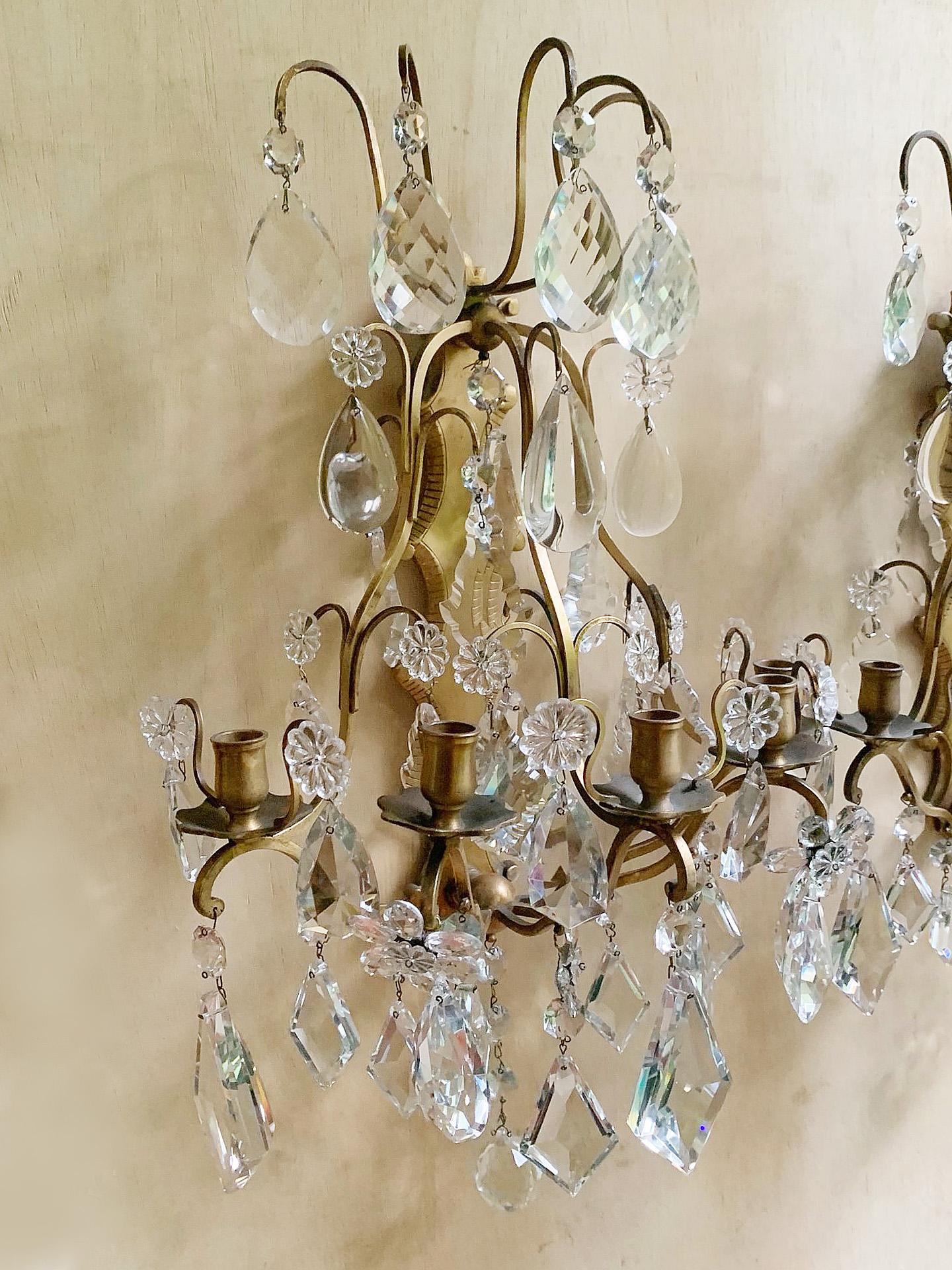 Par de Girándolas de Cristal de Pared Francesas de Estilo Luis XV de principios del siglo XX Francés en venta