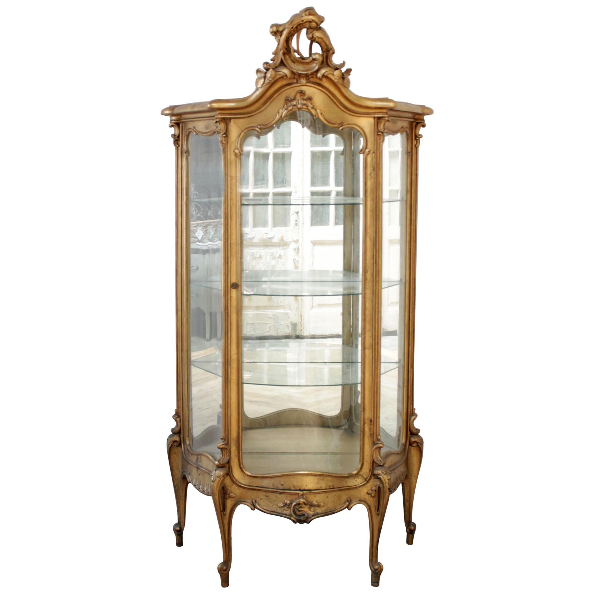 Early 20th Century Louis XV Style Giltwood Carved Vitrine Display