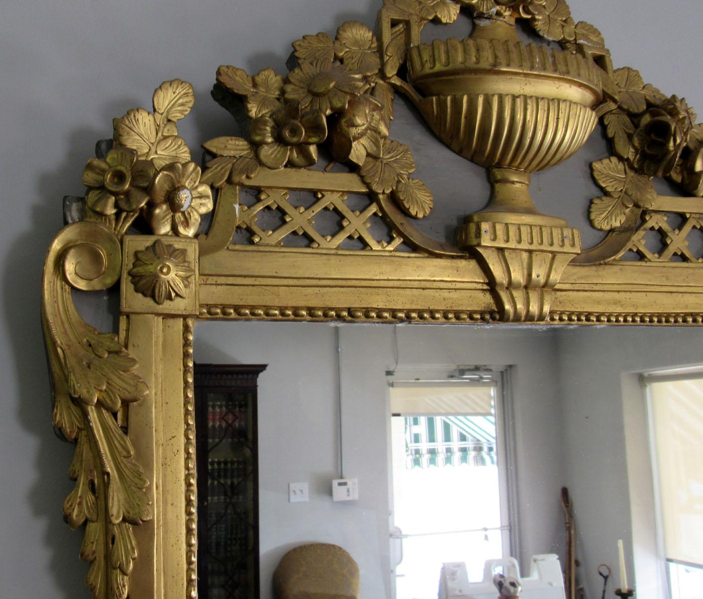 French Early 20th Century Louis XV Style Mirror For Sale