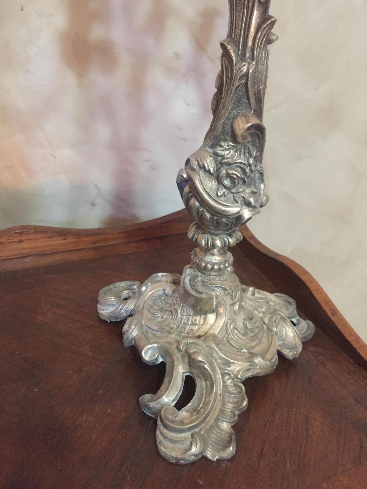 Early 20th Century Louis XV Style Pair of Silvered Bronze Candleholder, 1900s For Sale 2