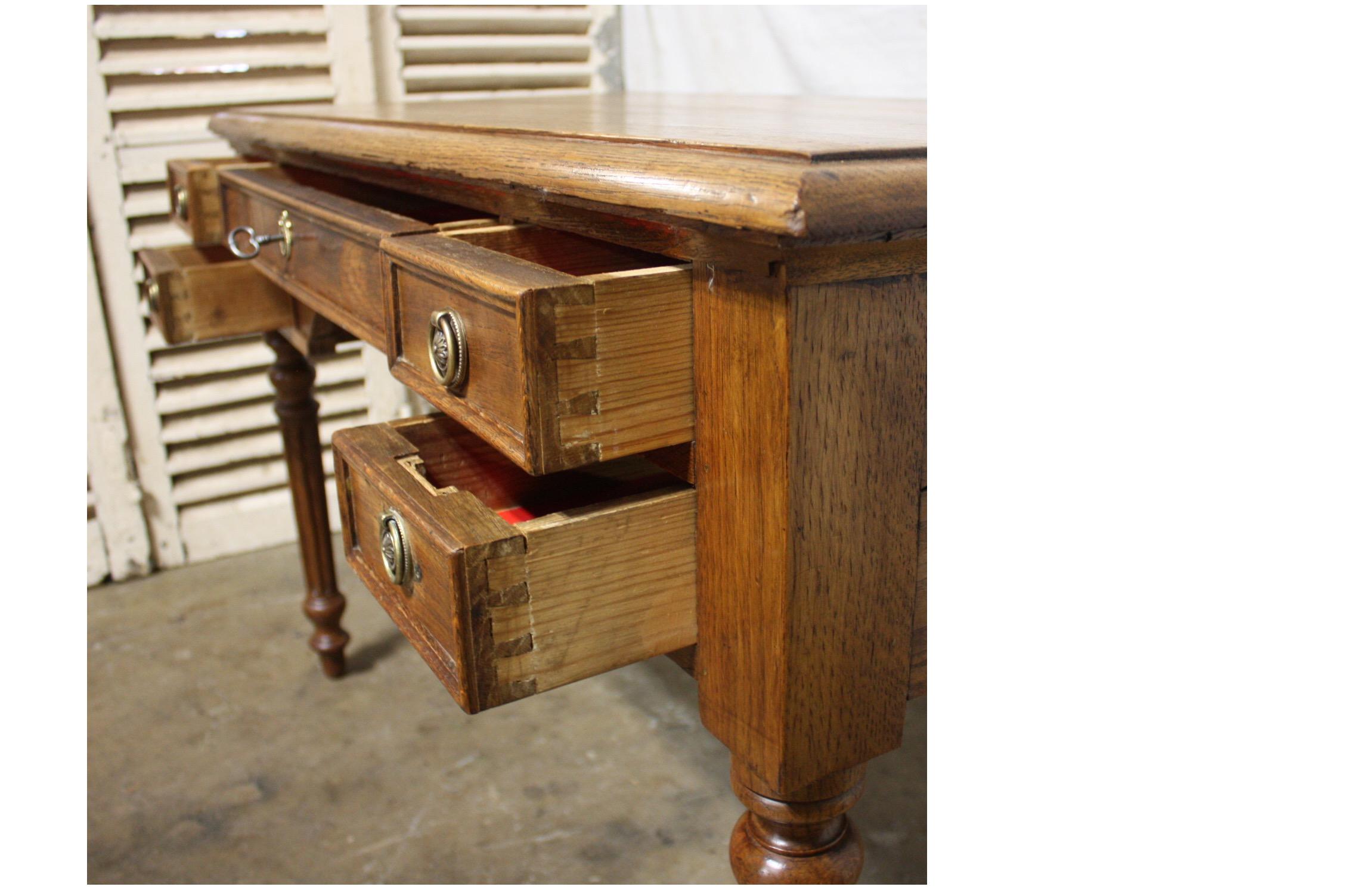 Oak Early 20th Century Louis XVI Style Desk
