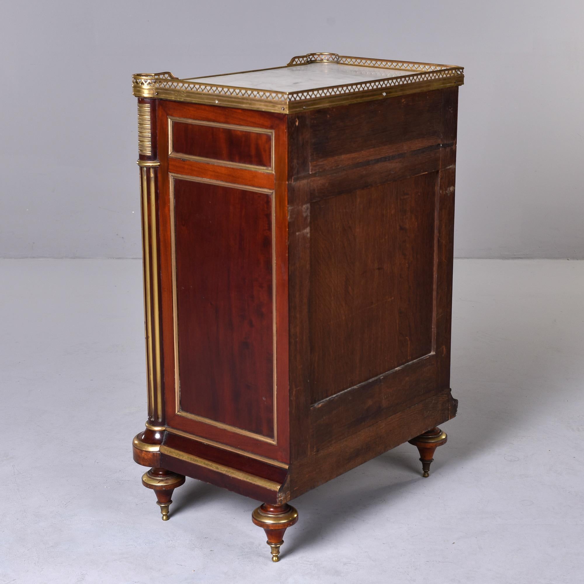 Early 20th Century Louis XVI Style Small Semanier 6